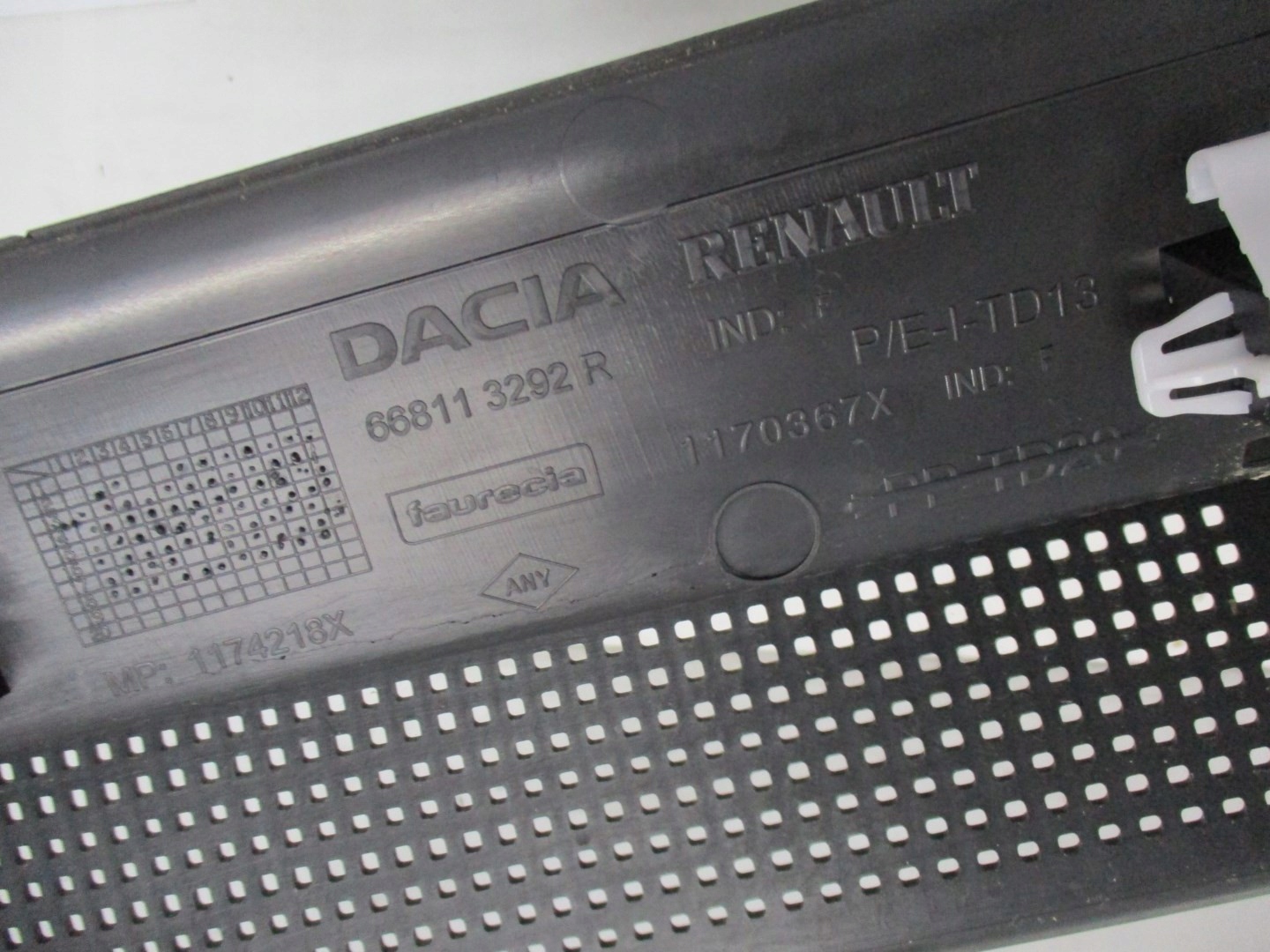 torpedo DACIA DUSTER II 19R 668113292