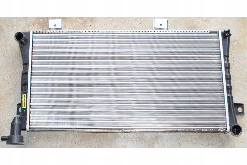 CHŁODNICA ŁADA NIVA 1.7