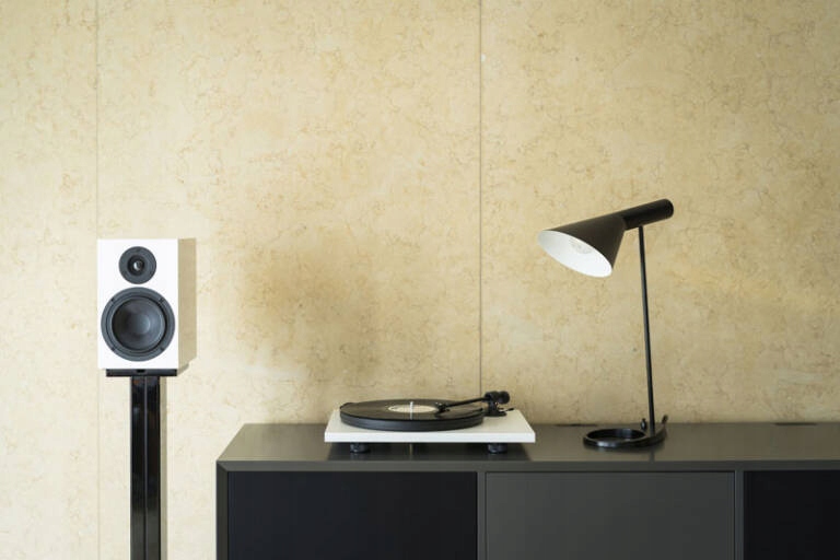 Pro-Ject Primary E Czarny Gramofon Wbudowany przedwzmacniacz nie