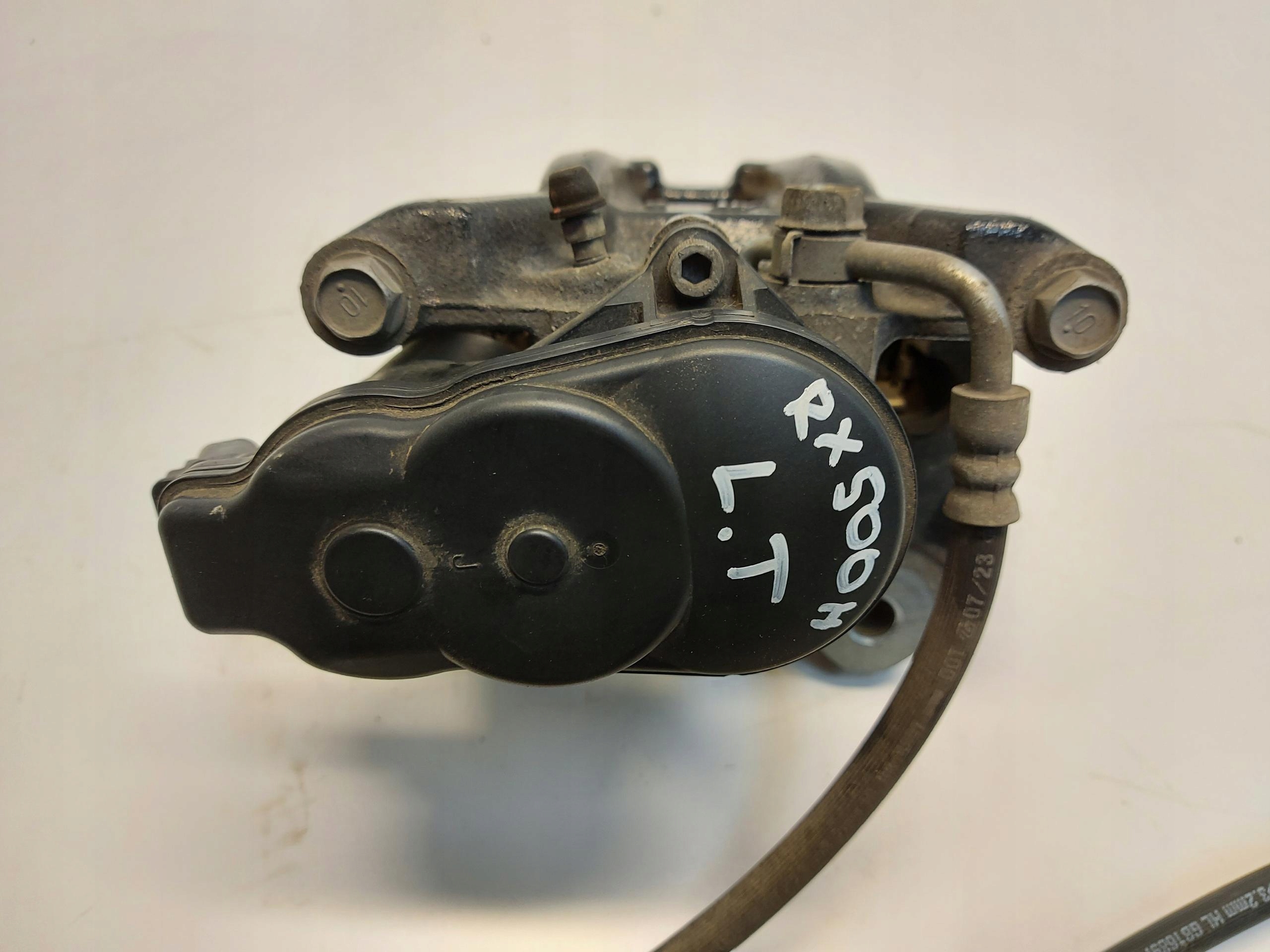 LEXUS RX500H V 5 2023- caliper brake left rear part