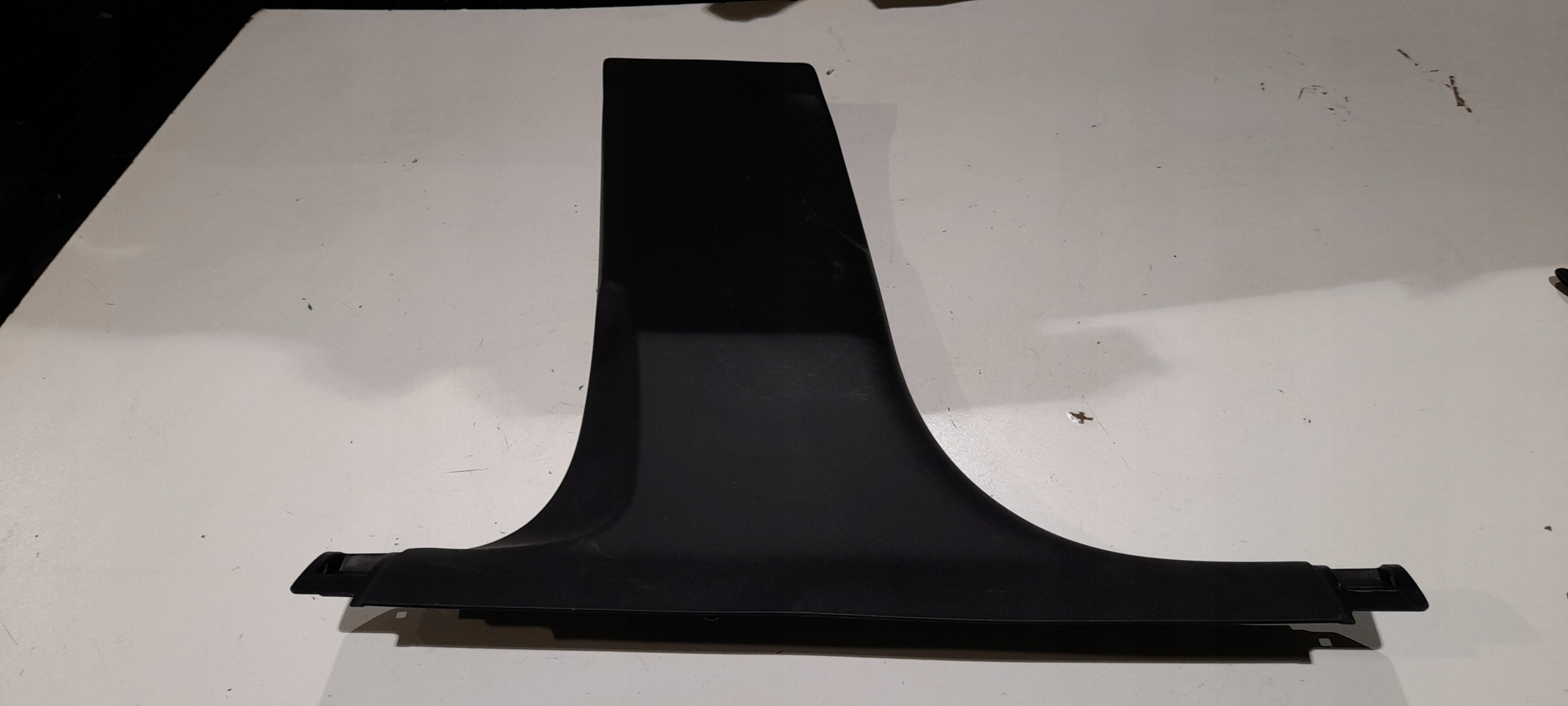AUDI A5 cover SLUPKA 8T8867239
