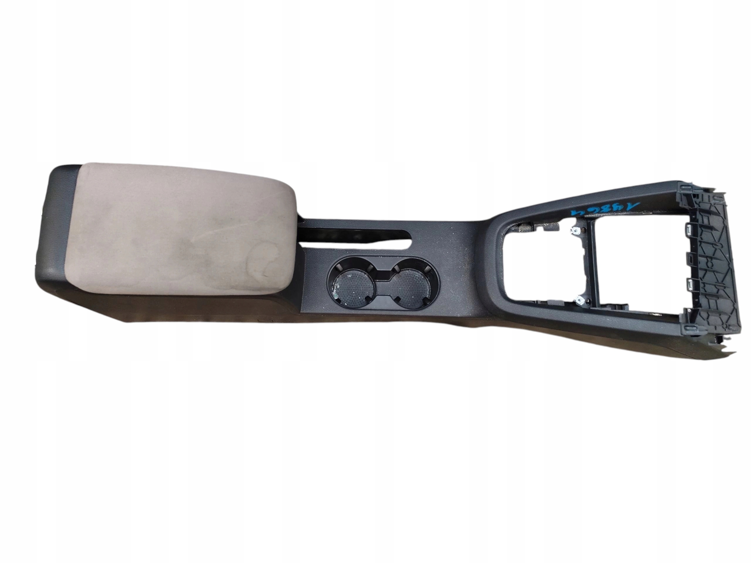 TUNEL central armrest VOLKSWAGEN JETTA VI (2010-2014) EUROPA