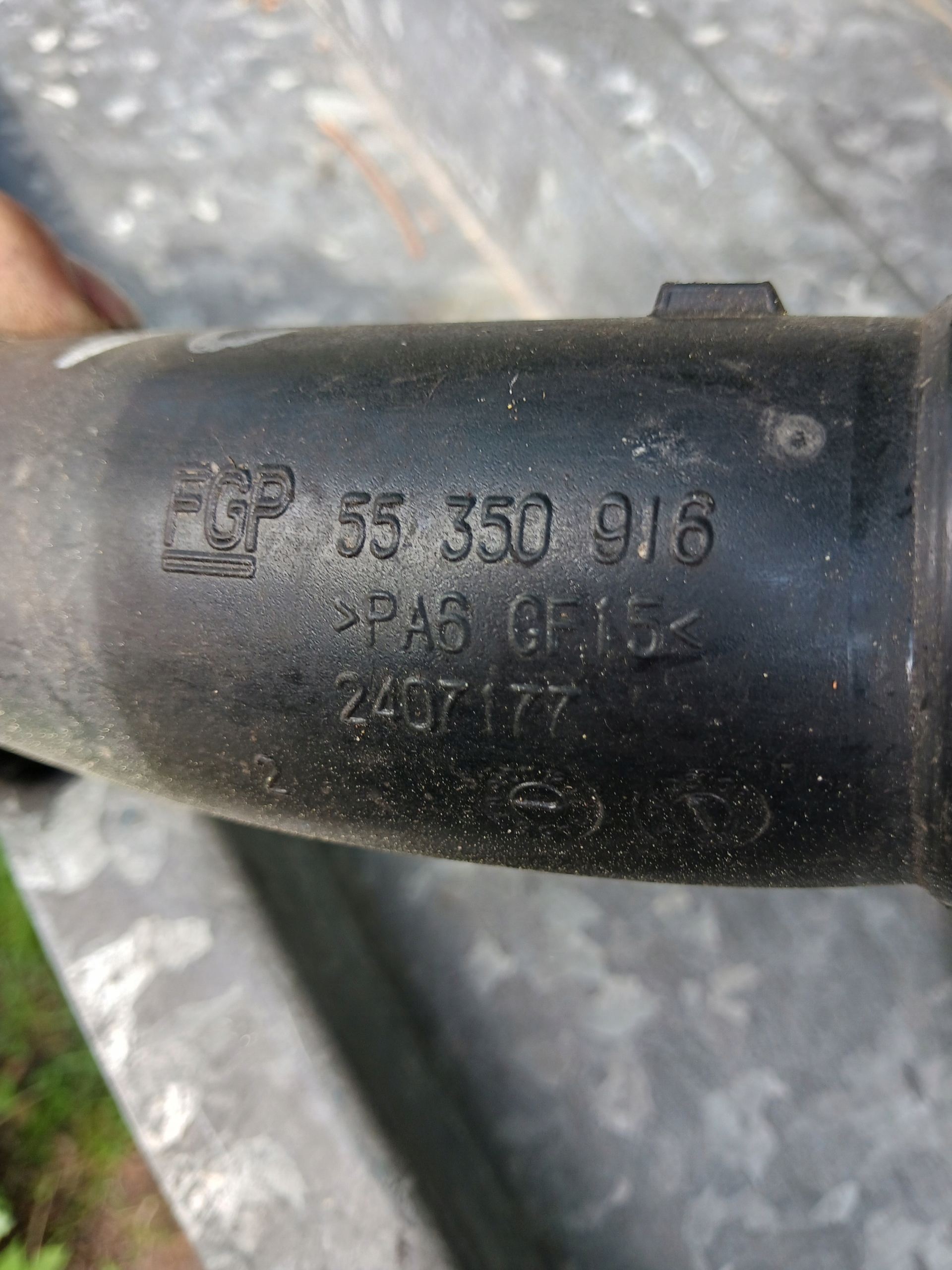 rohr intercooler 55350916 1.9 VECTRA C 150 KM