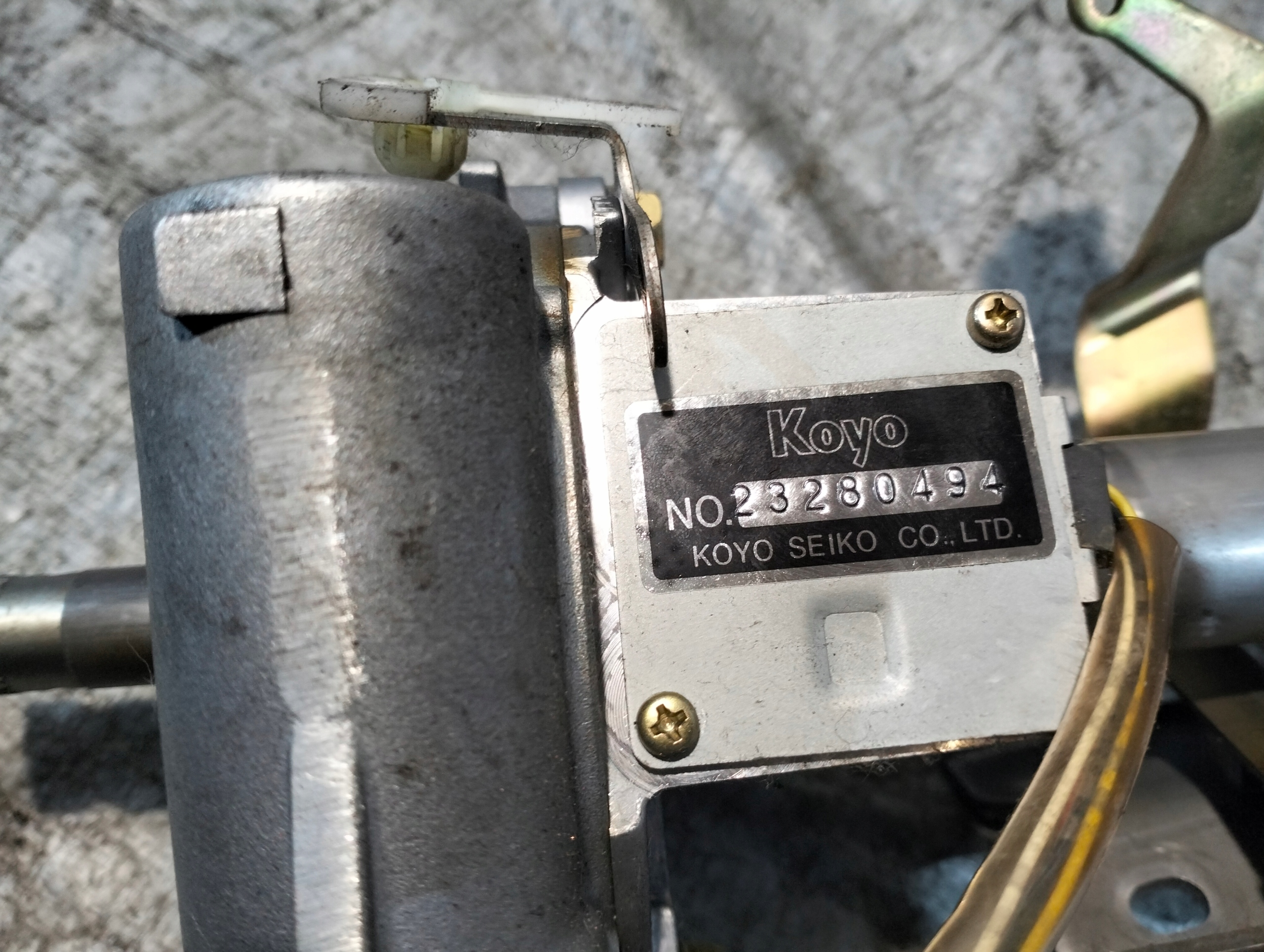 TOYOTA COROLLA IX E12 2002r Piantone sterzo usato SERVOSTERZO DENSO