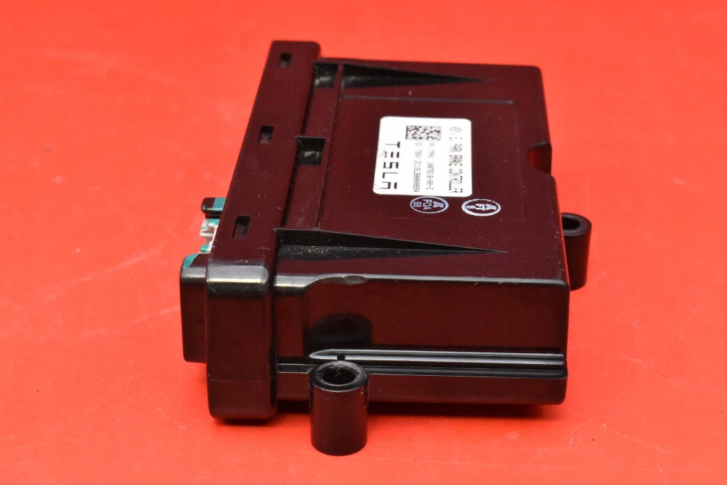 Bedienteil modul Bremse POSTOJOWEGO 1007618-00-E TESLA MODEL S 12-20