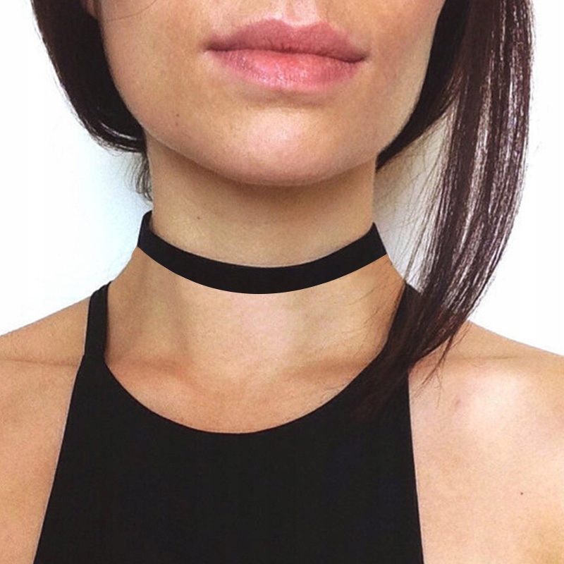 NASZYJNIK CZARNY CHOKER SREBRNY RZEMYK TASIEMKA Kolor dominujący czarny