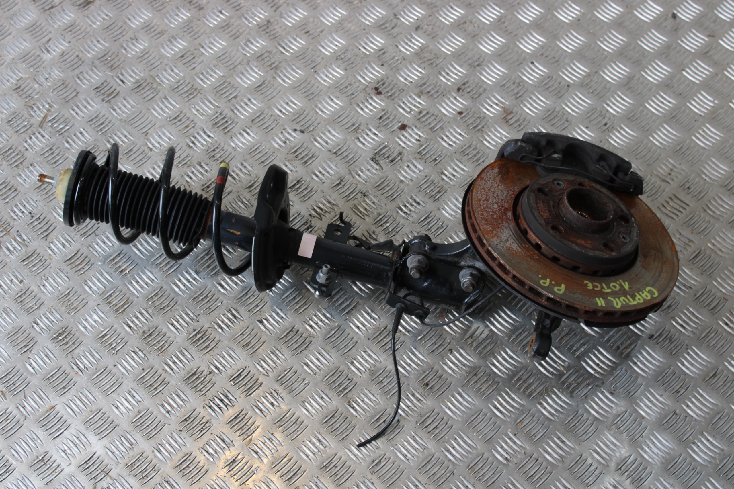 swing shock absorber McPherson right front RENAULT CAPTUR II 2 1,0 TCE