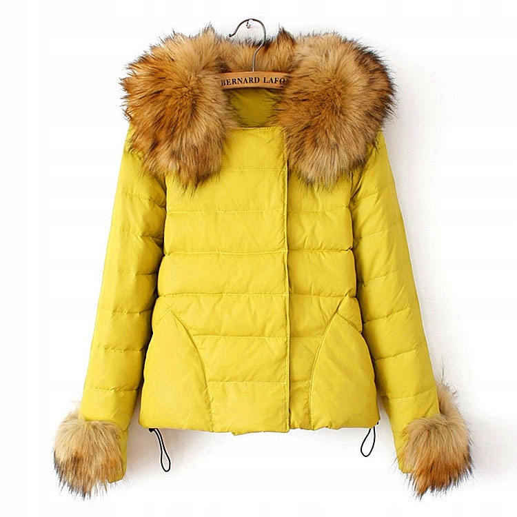 

Kurtka Chanelka Pikowana Puchowa Odpinane Futro Xs