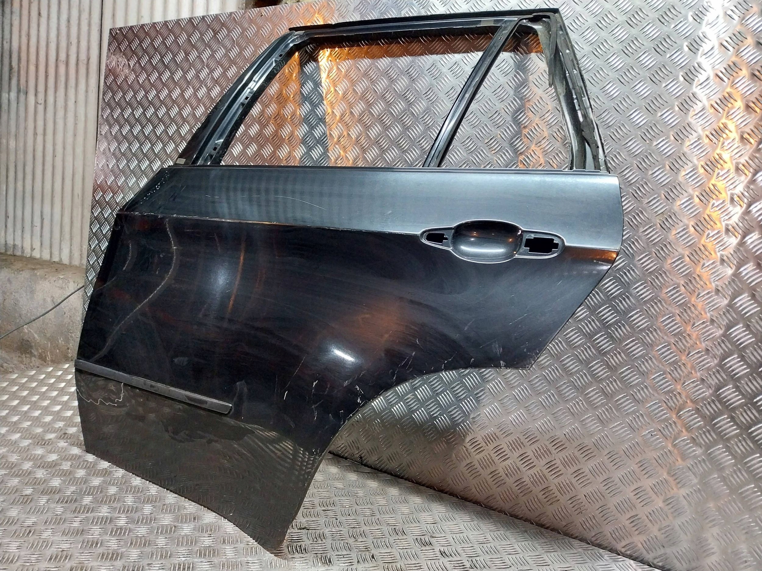 door rear part left BMW X5 E70 06