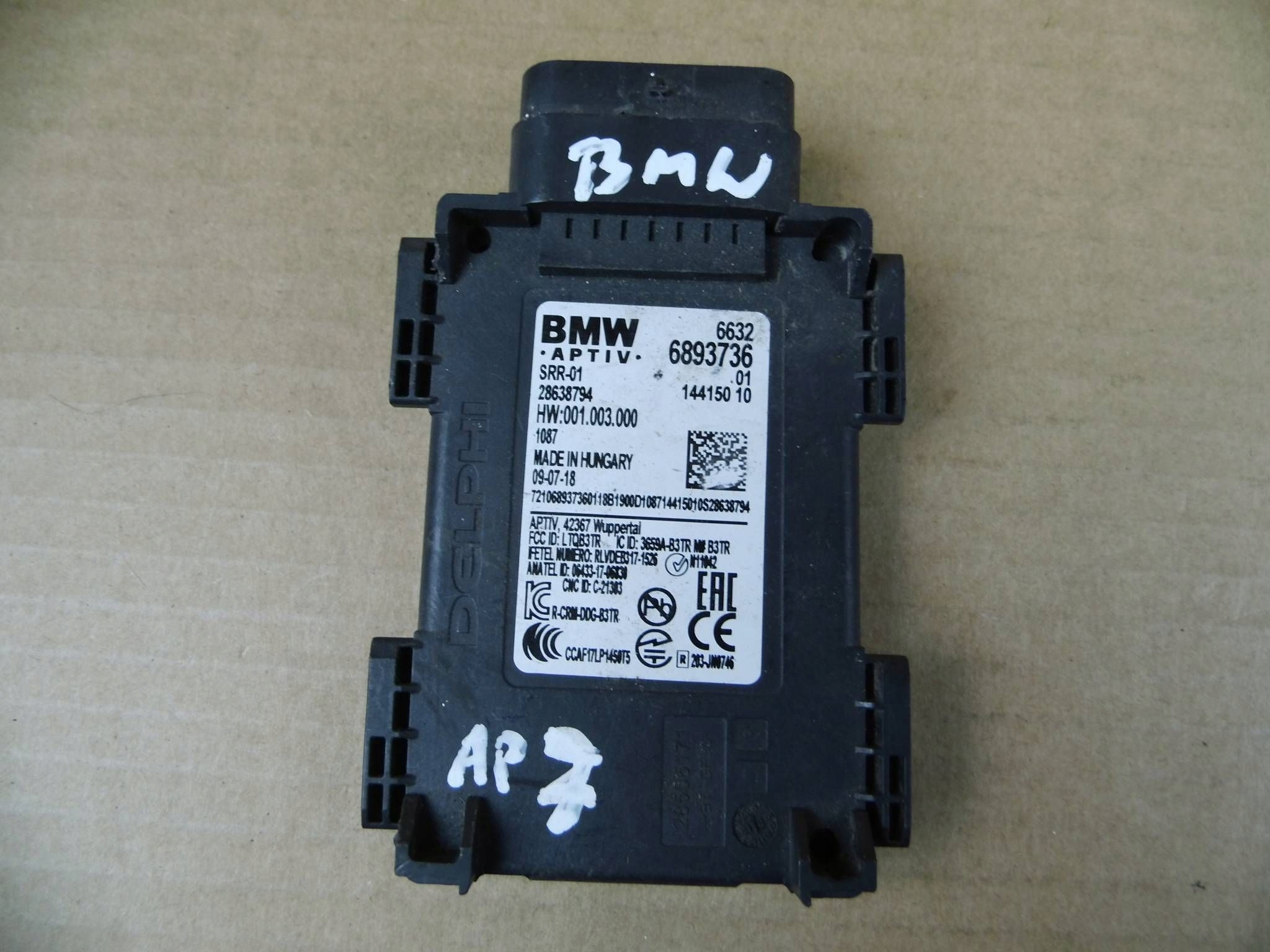 BMW module radar sensor asystent changes changes supports ruchu 6893736