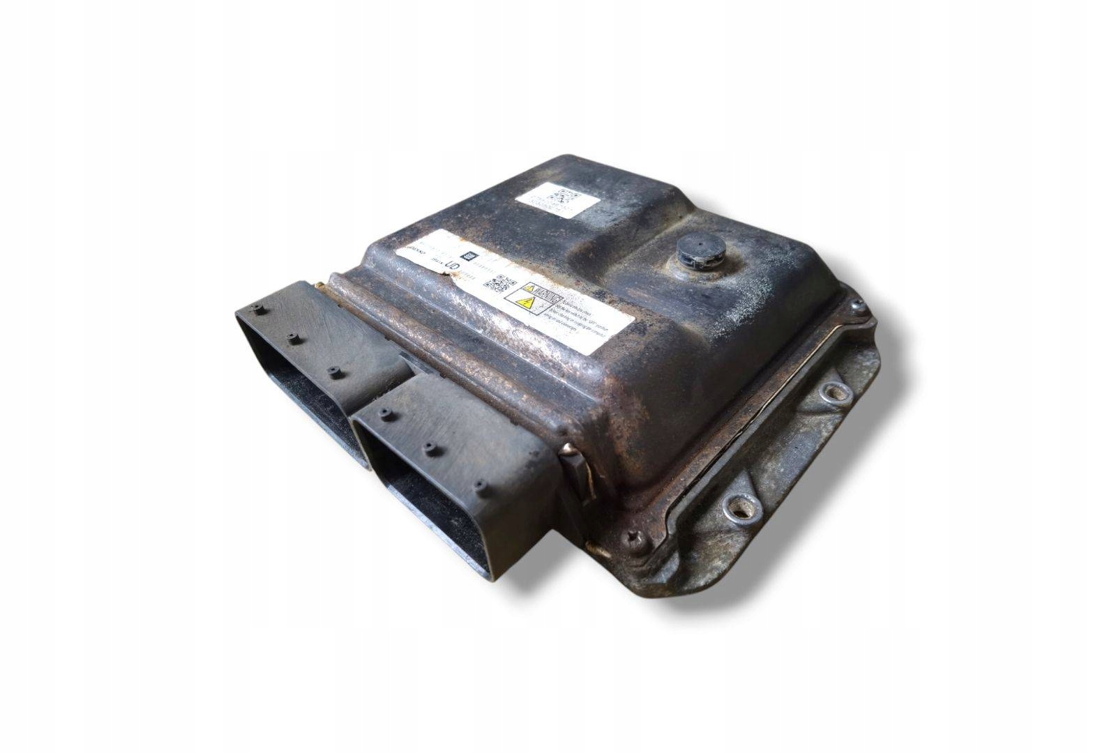 control unit of the engine Opel Zafira B facelift 2013 55590117