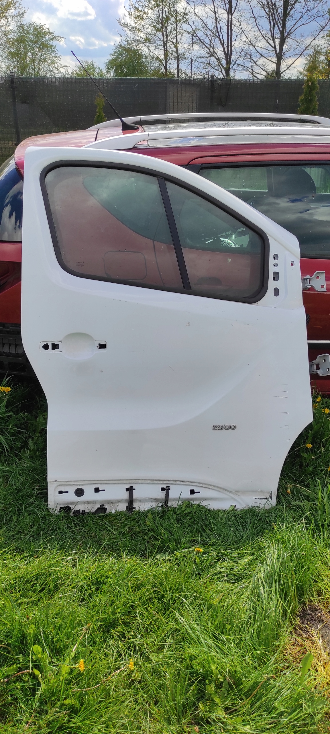 door right front right front opel vivaro B BIALE