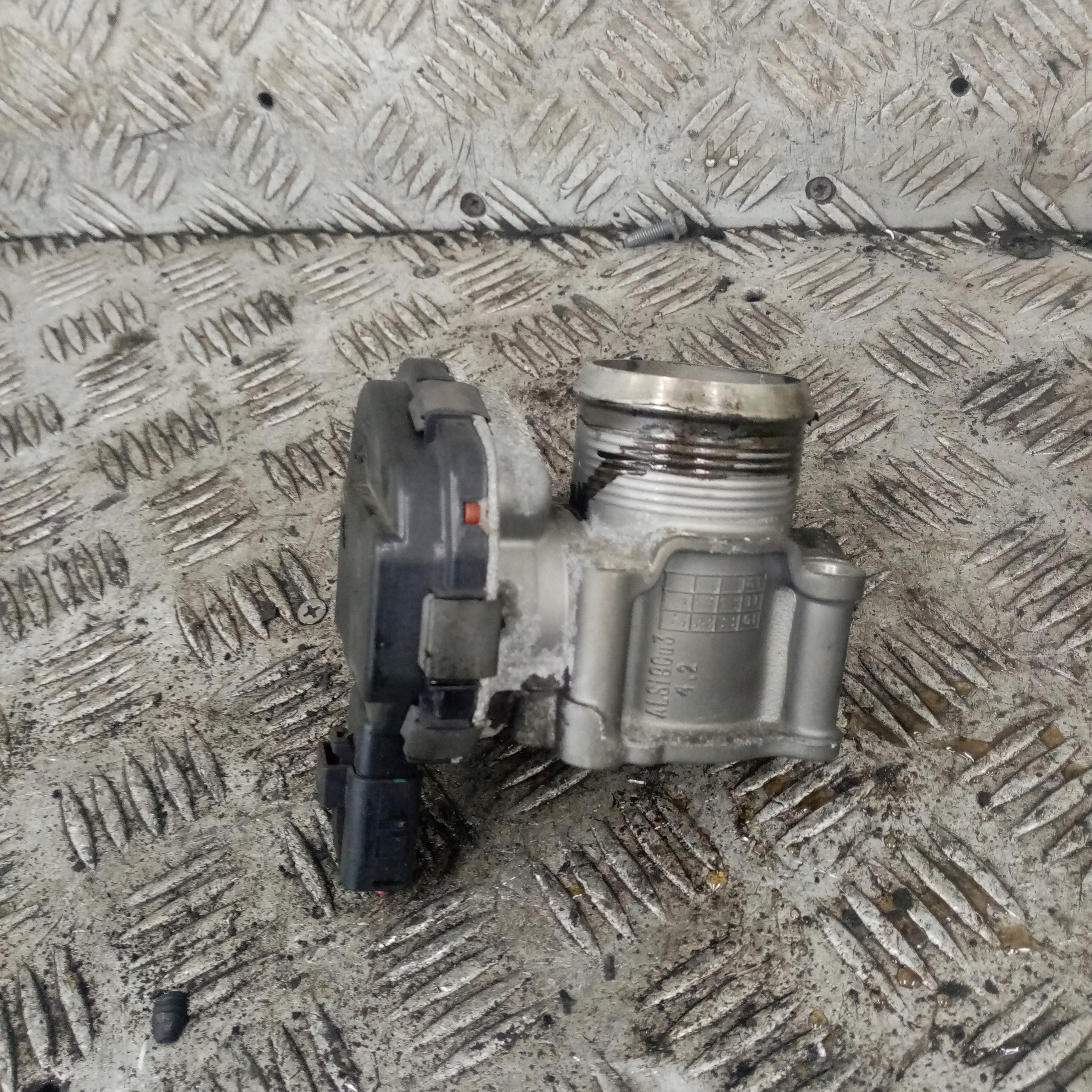 throttle flap PEUGEOT 308 9673534480