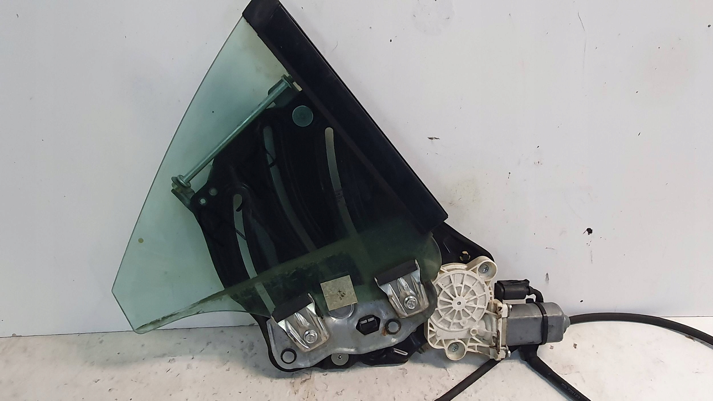 window regulator rear part left MERCEDES SLK W171 96