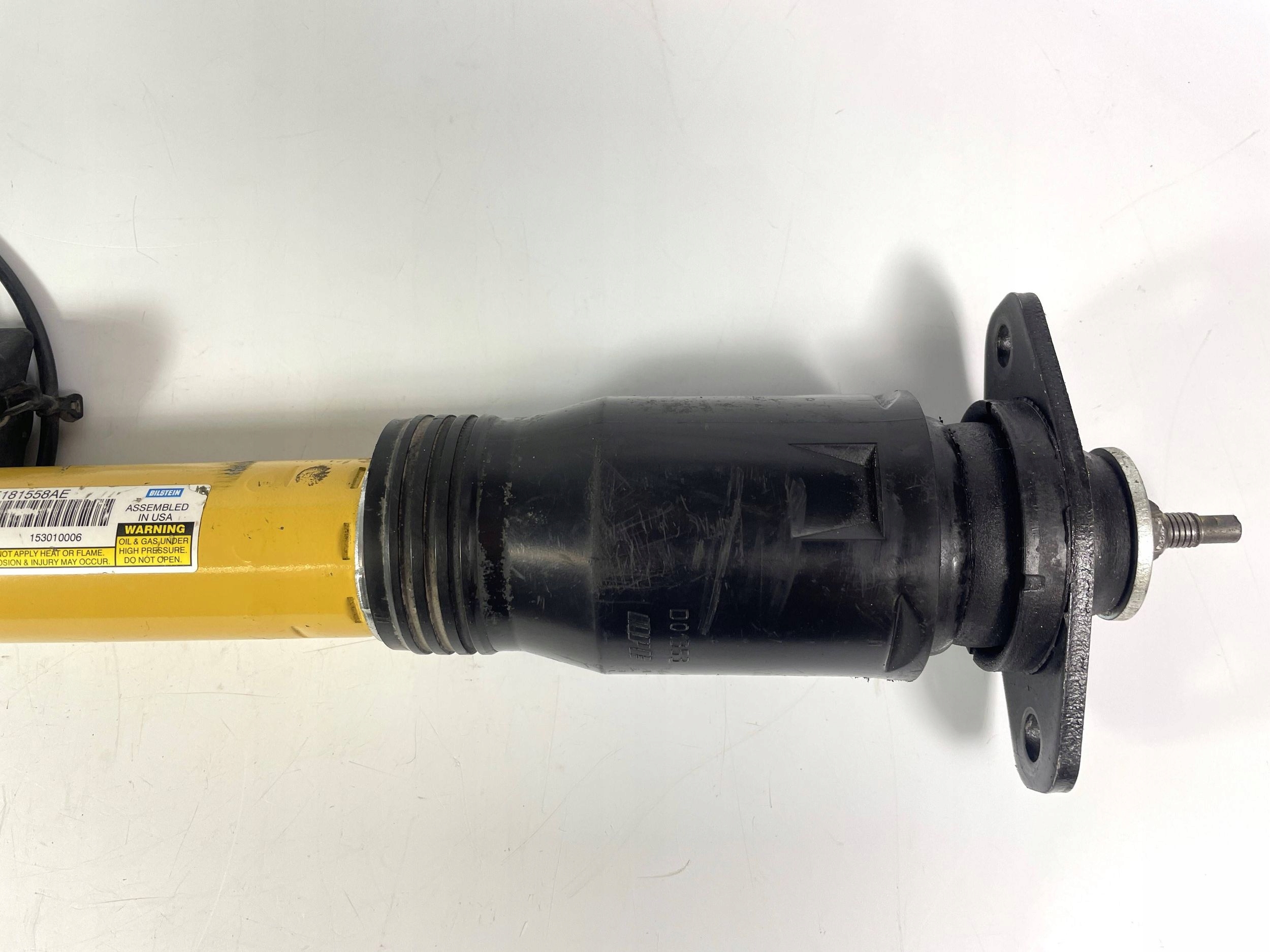 Dodge Challenger 2015-22 shock absorber aktywny left rear part