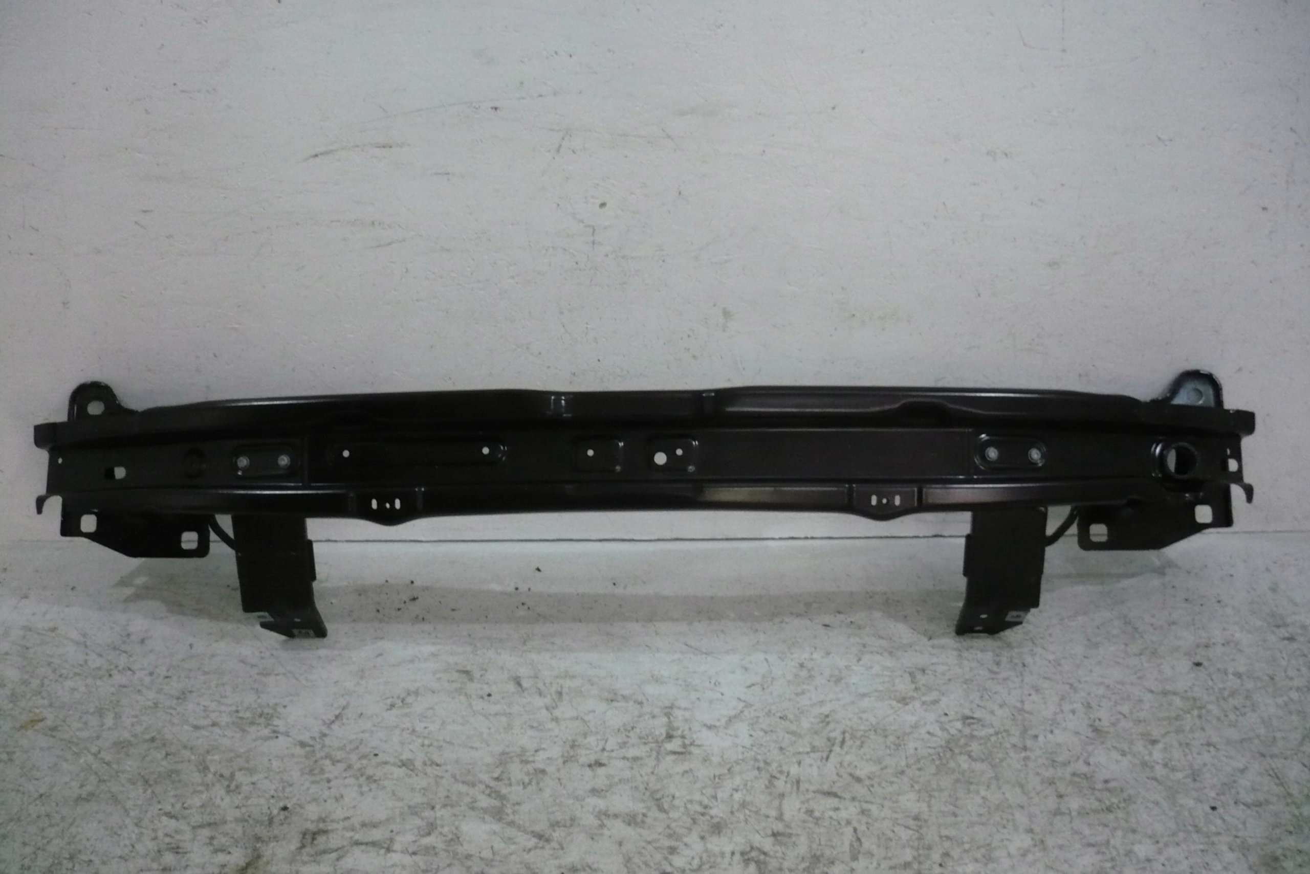 Range Rover Range belka zderzaka tył FK72-17906-AD Strona zabudowy tył