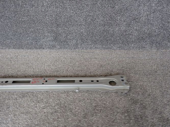 TOYOTA RAV4 RAV 4 19- radiator stiffener
