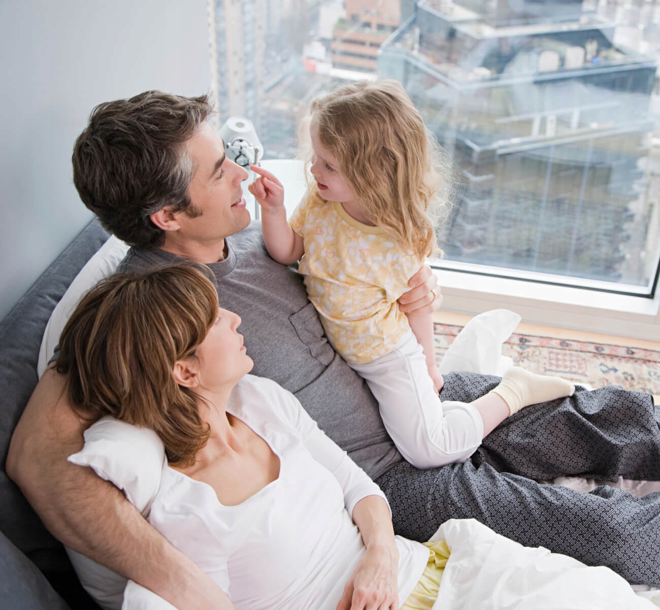 KOŁDRA ANTYALERGICZNA 160x200 CAŁOROCZNA Polska KWIATY Lekka i Ciepła Sezonowość kołdry całoroczna