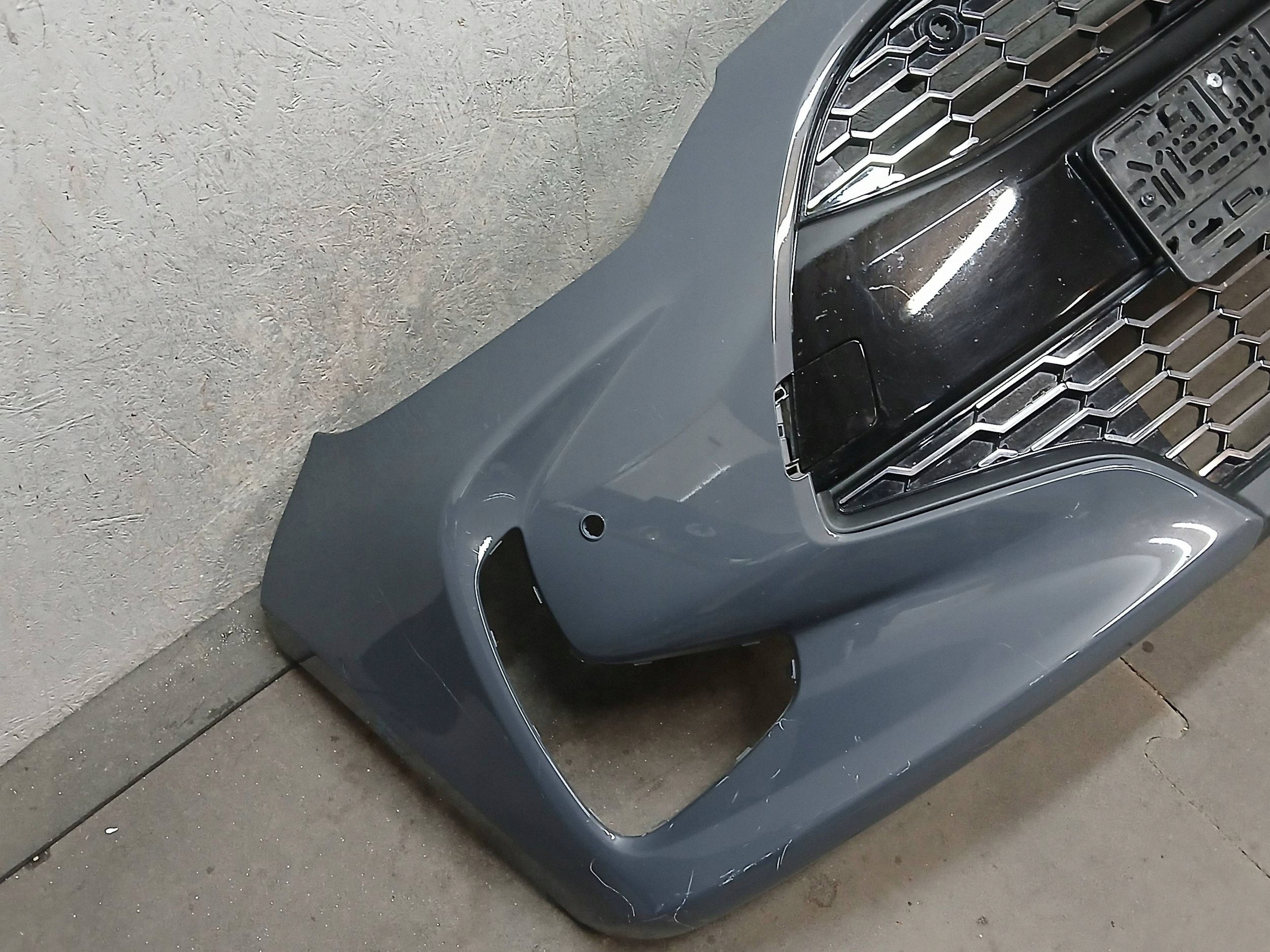 bumper front TOYOTA YARIS IV 4 20- GR