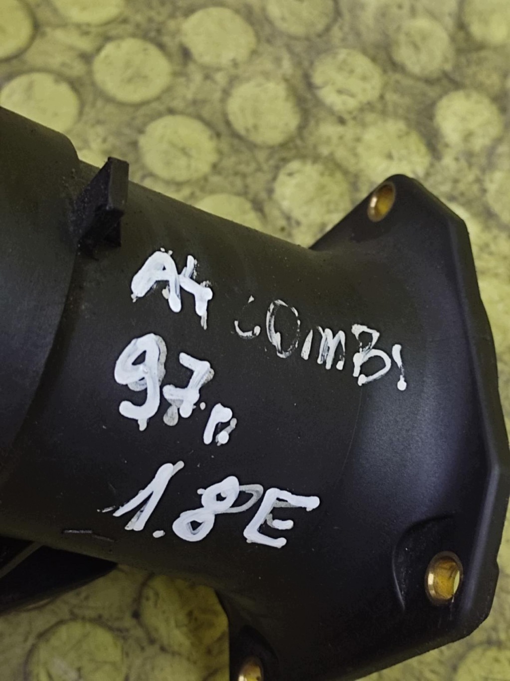 AUDI A4 B5 1.8 flow meter AMMQ19719