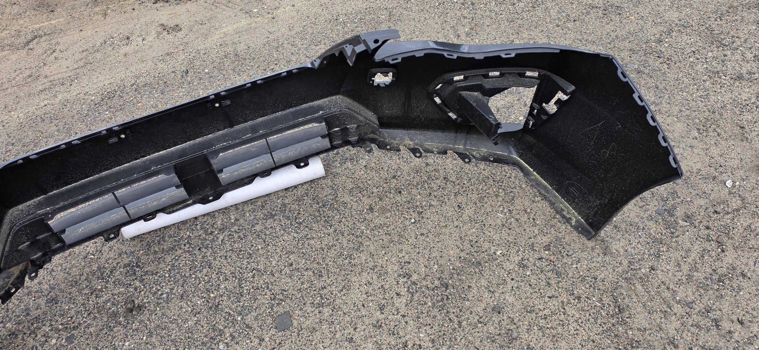 Subaru Impreza IV 57704FJ000 2011-2015 front bumper