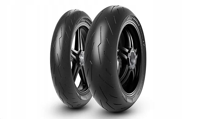 Pirelli Pneumatika 120/60ZR17 Diablo Rosso IV (55W) Tl M/C Predná Dot 20/2024