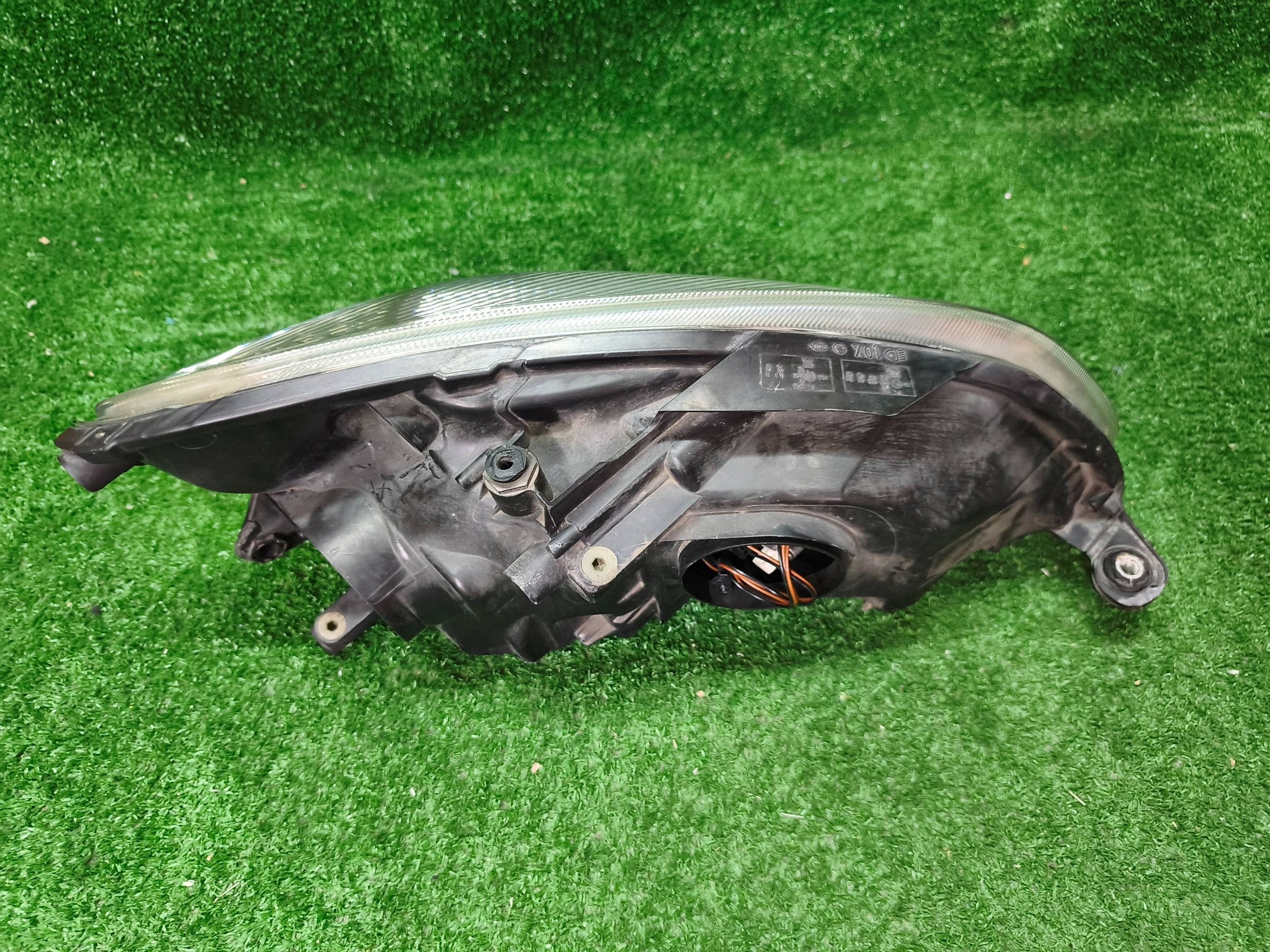 REFLEKTOR left front SKODA FABIA II 5J 10- LIFT NR.1592