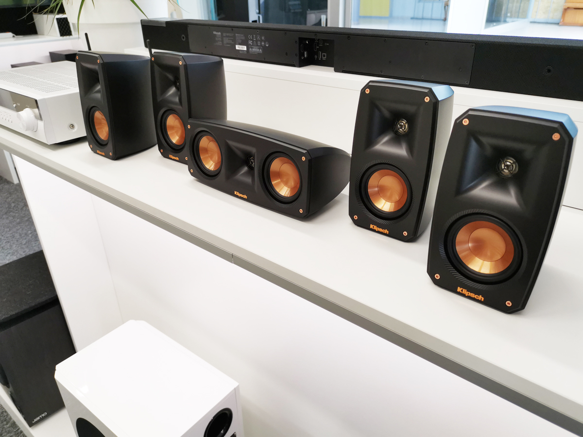 KLIPSCH THEATER PACK + KLIPSCH R-121SW 5.1 Konstrukcja kolumn przednich dwudrożne