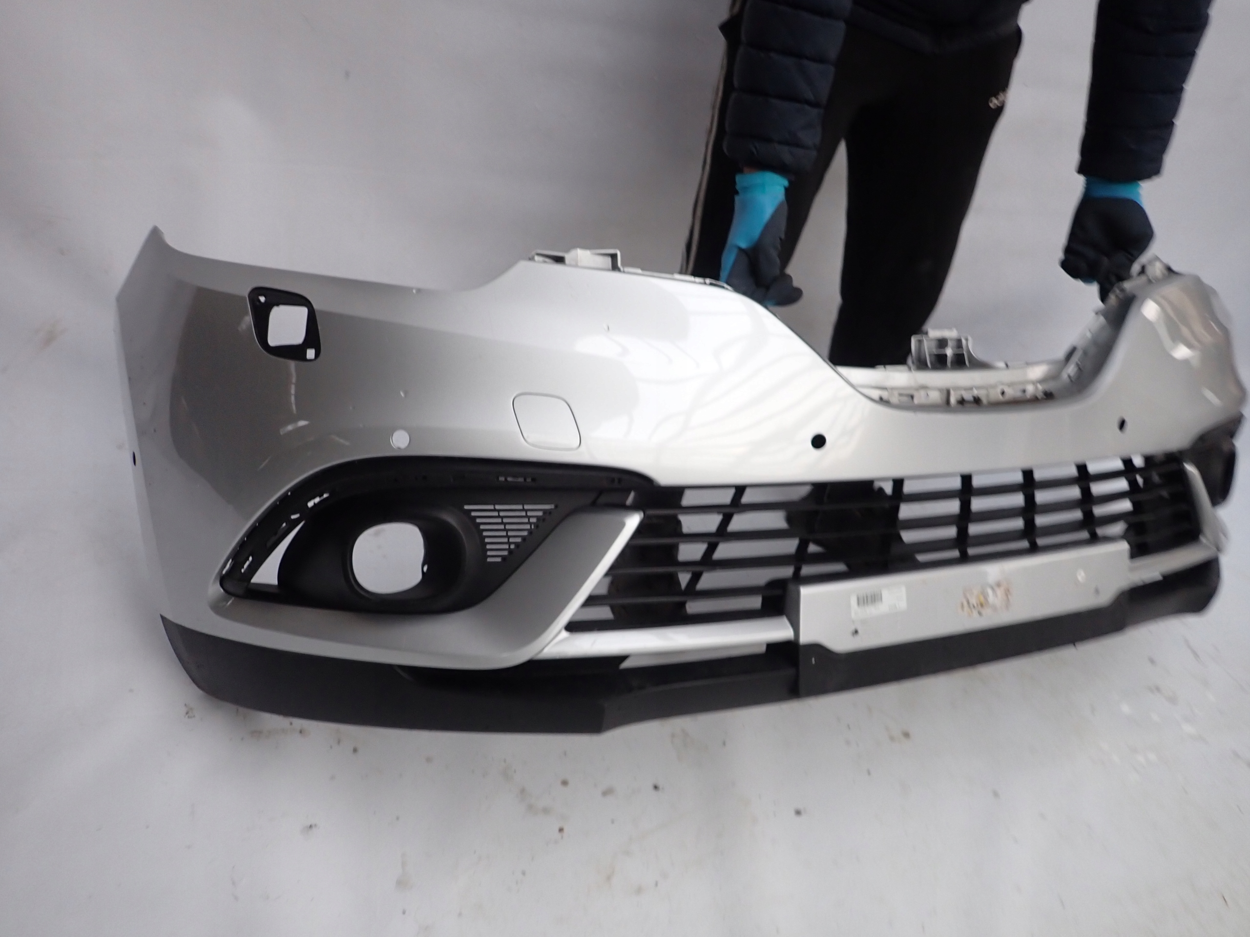 RENAULT SCENIC IV 4 16-20 bumper front washer 6XPDC 620224328R