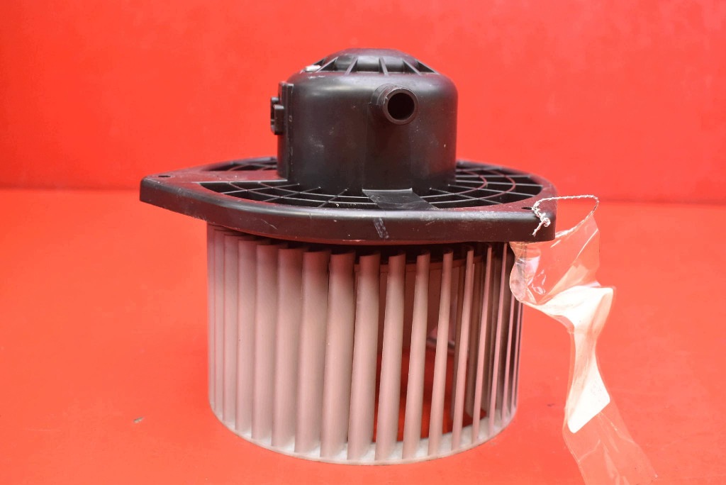 DMUCHAWA Lüfter des lüfters EU CSA431D214 MITSUBISHI LANCER 8 VIII 07-16