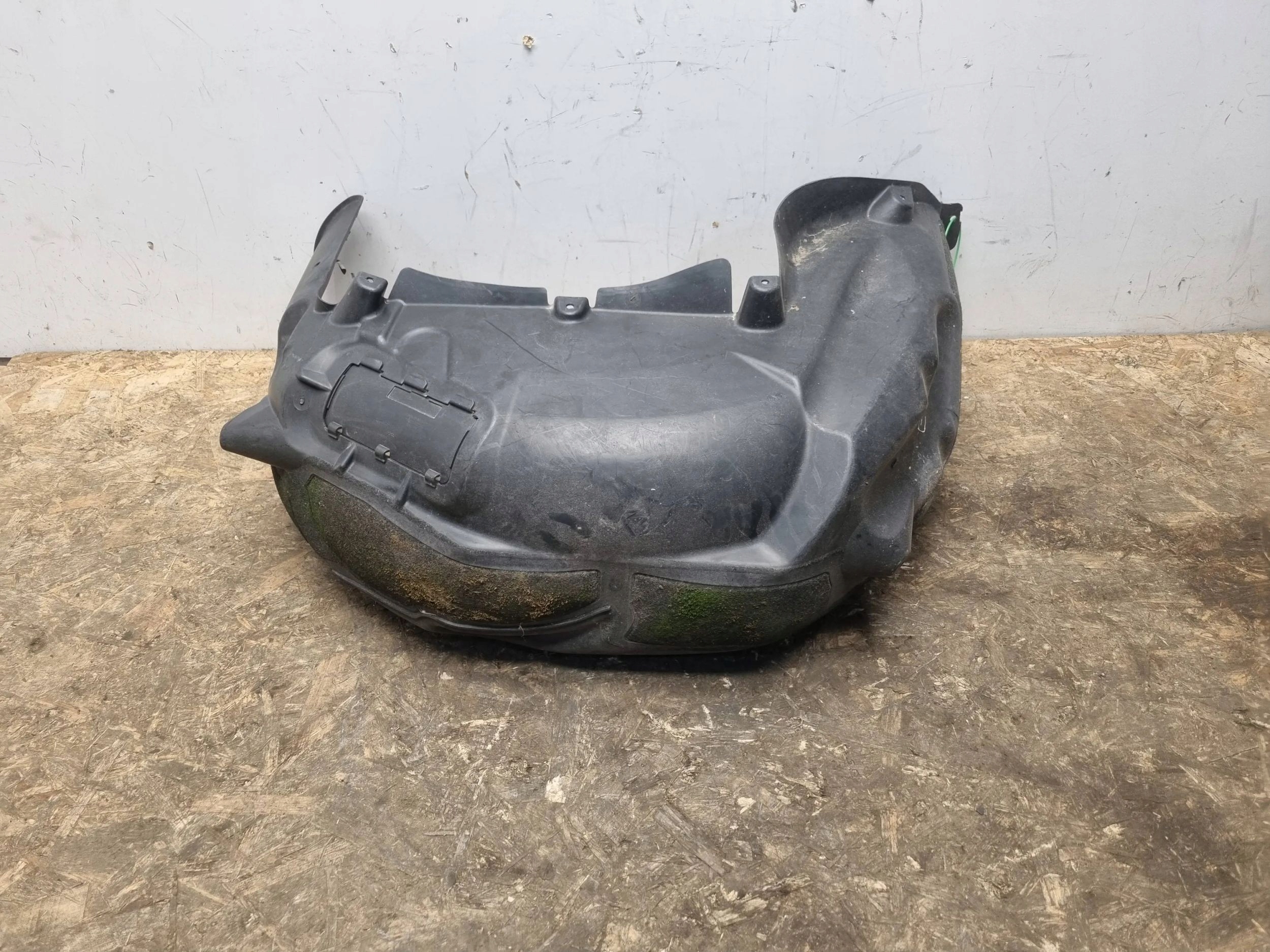 mudguard right right rear part 7061246 BMW 5 E60 E61 KOMBI