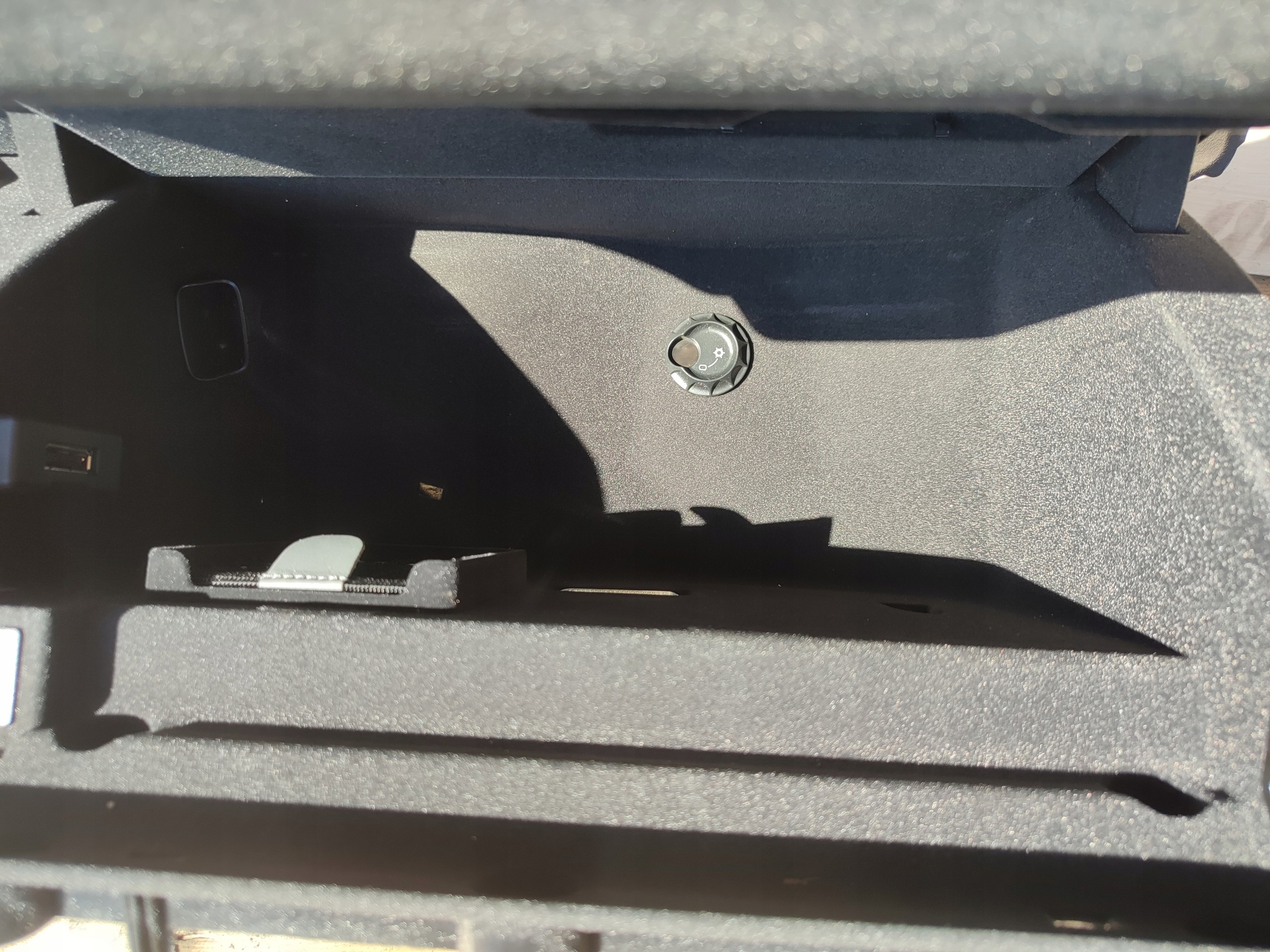 Handschuhfach des Beifahrers AUDI Q5 8R EUROPA