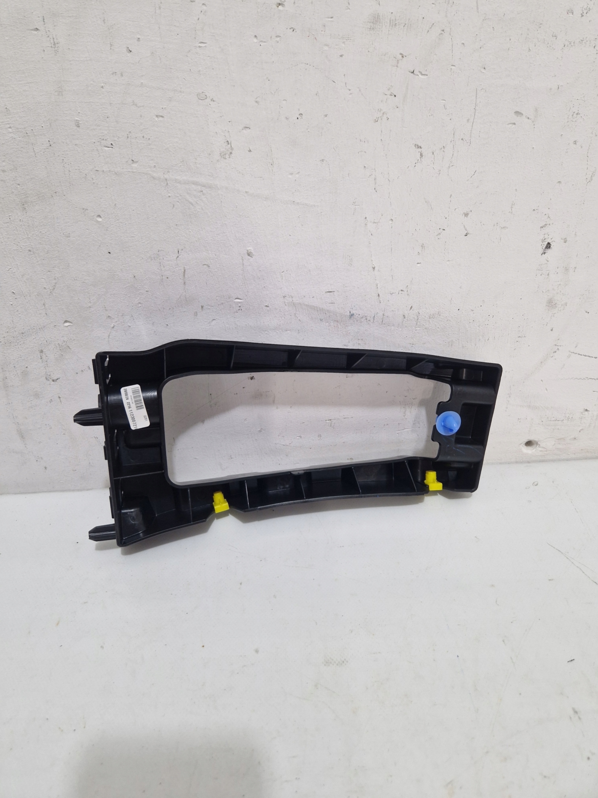 * CITROEN BERLINGO IV 2018- bumper bracket right rear part 9816808680