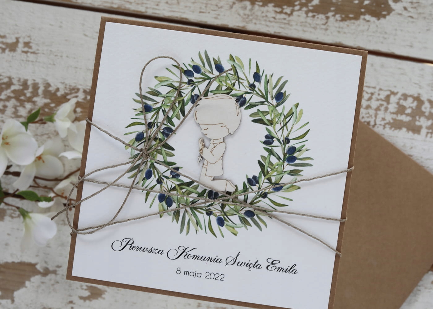 Ručně vyráběné společenské přání s personalizací suvenýru společenství