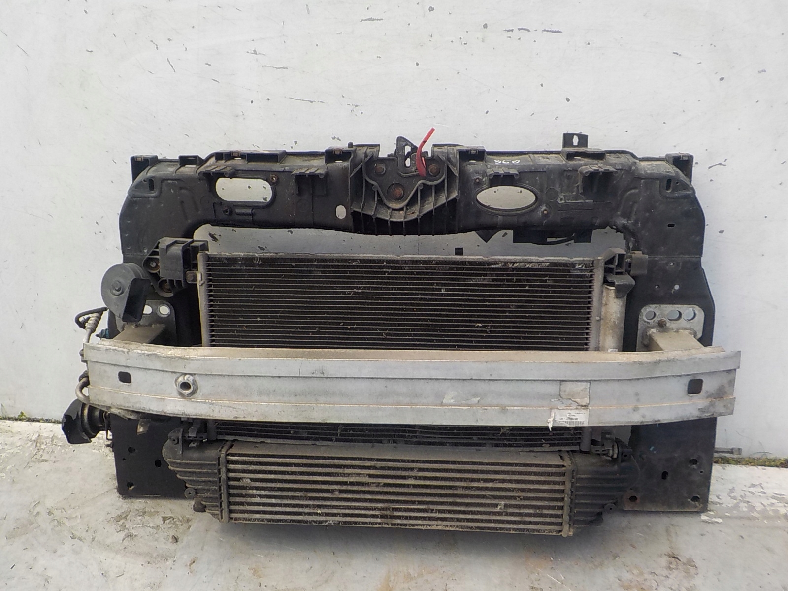 360 FIAT 500L 1.3 1.6 JTD 12-17 support panel for radiators sider radiator