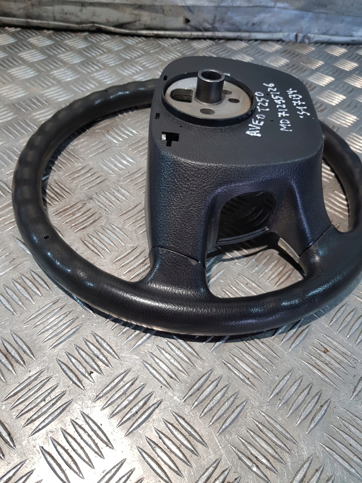 lenkrad DW2115-20112 CHEVROLET AVEO T250 08R