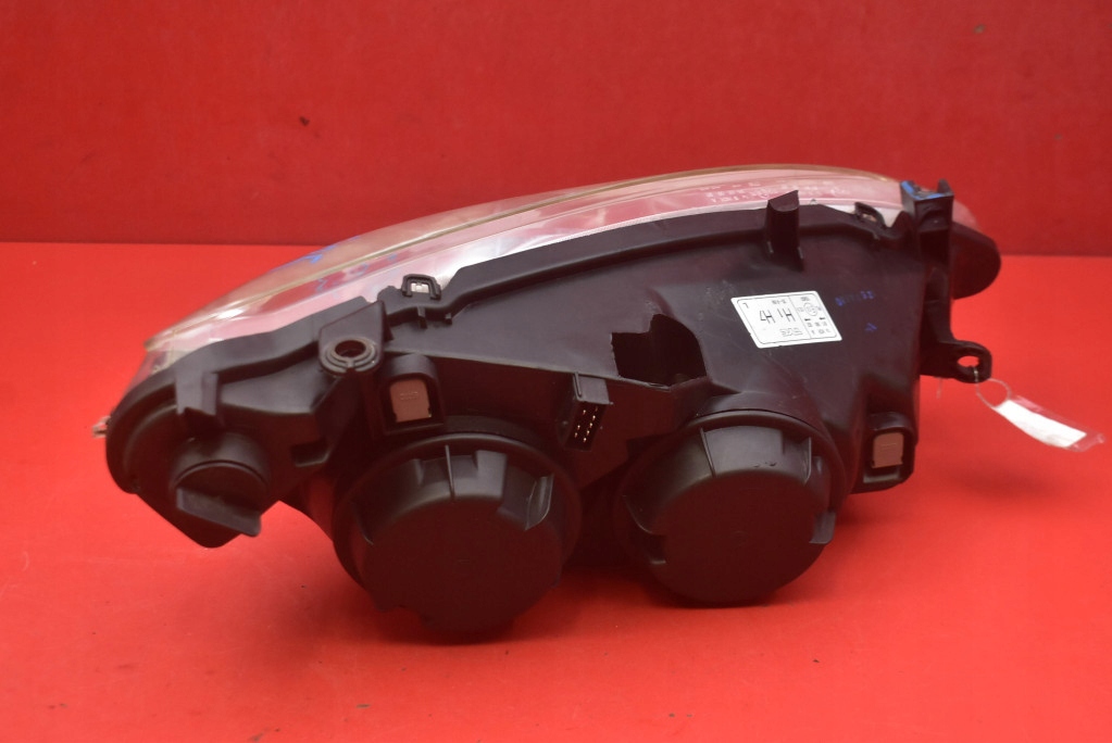 REFLEKTOR left light front EU PEUGEOT 307 1 and 01-05