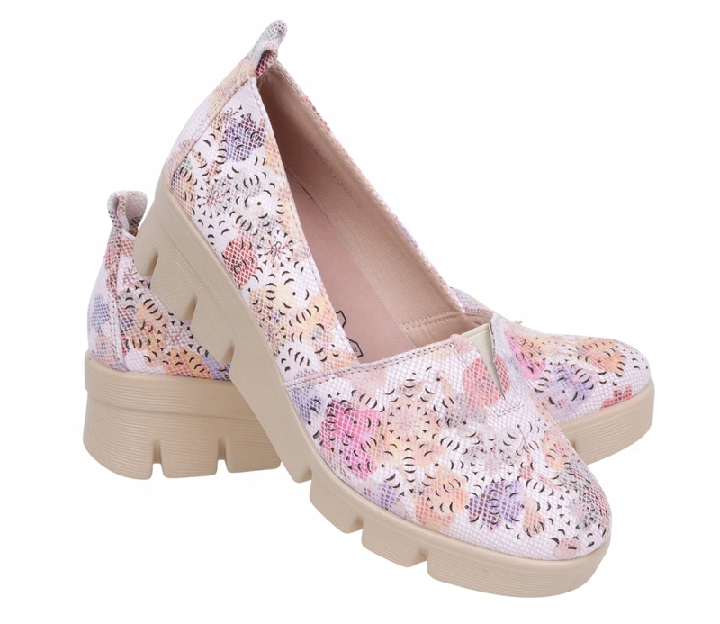 Kolorowe buty damskie wiosenne na niskiej koturnie komfortowe czółenka