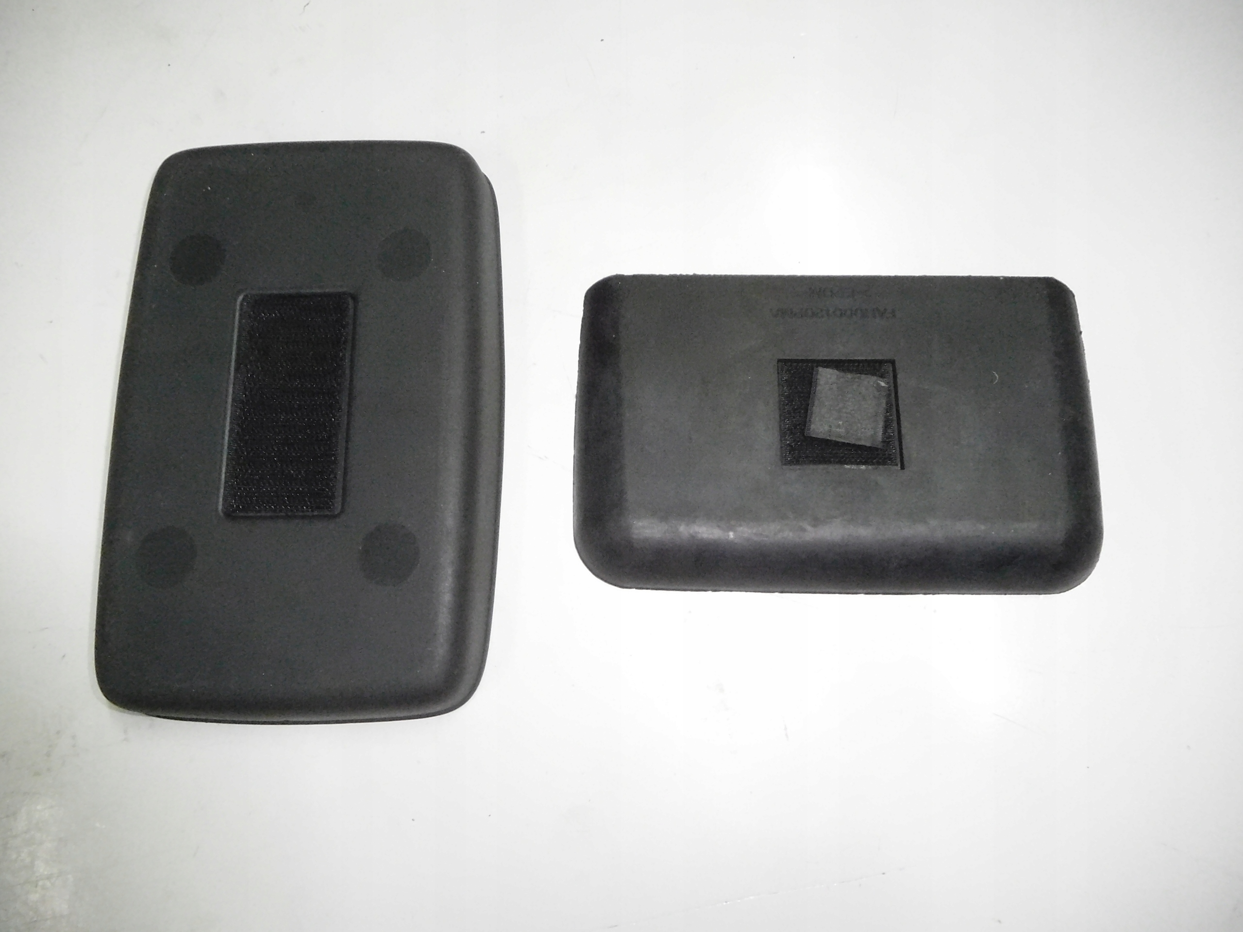 LAND ROVER Freelander I резиновая бардачок FAH000120PMA