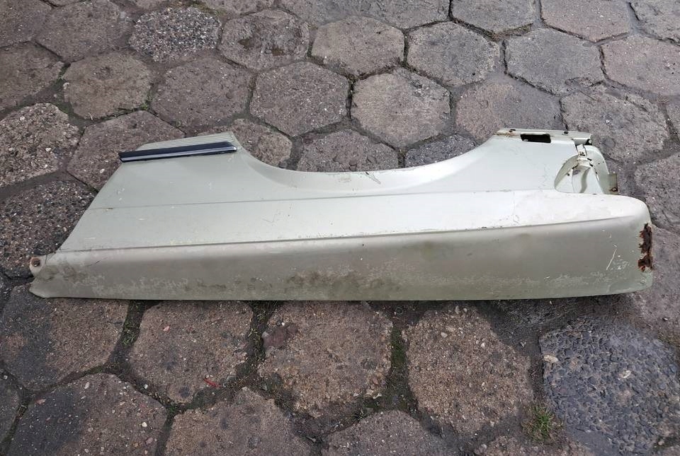 fender front left MERCEDES 107 SL SLC 1078800918