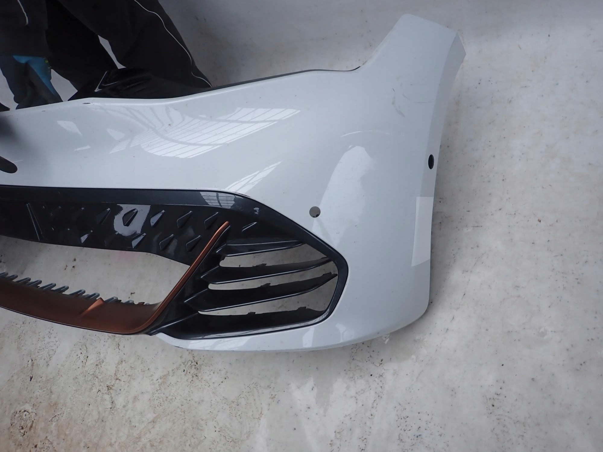 CUPRA BORN 21-> bumper front front PDC
