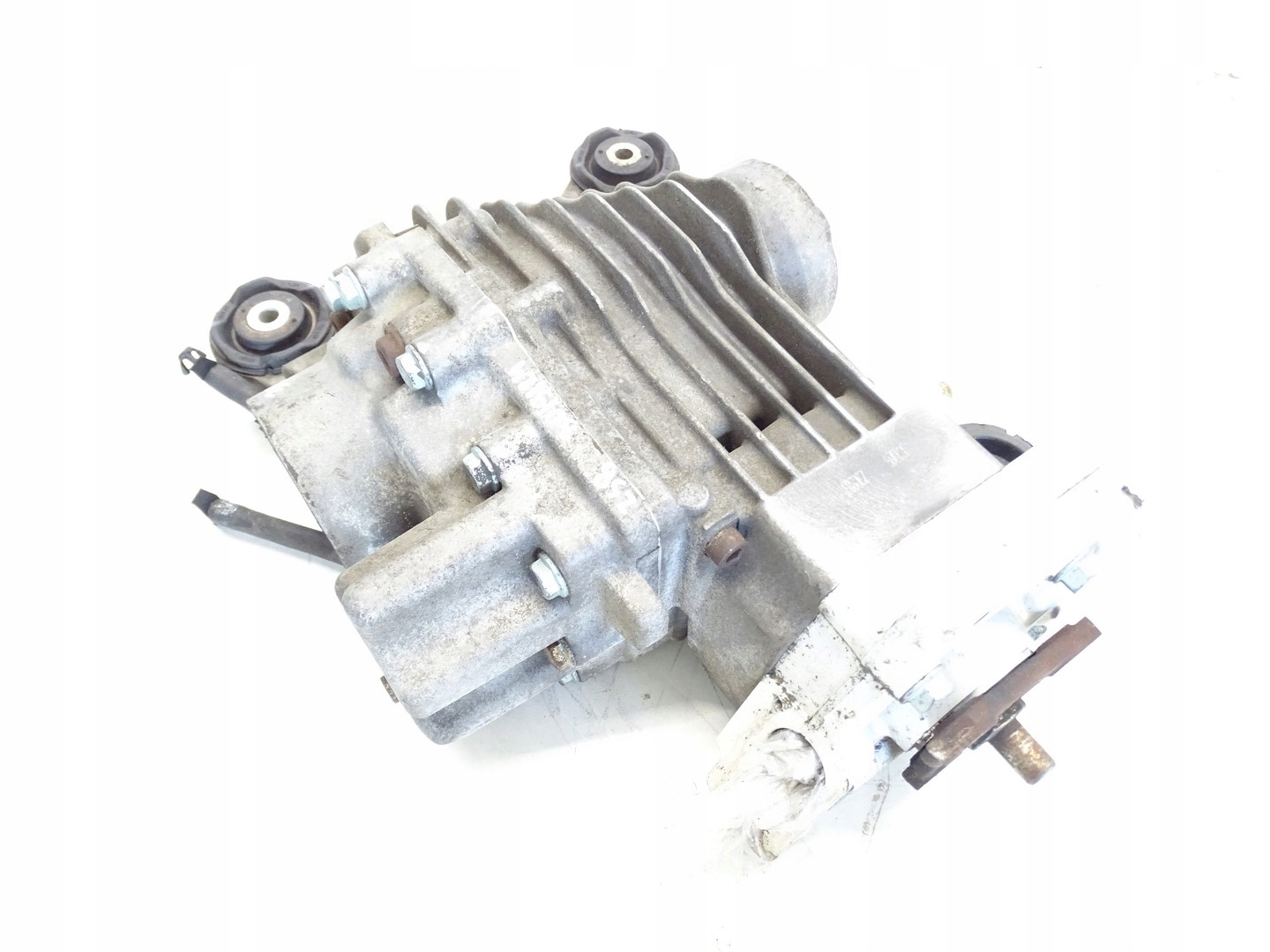 differenciál differenciál far hátsó AUDI A3 8P TT 8J 3.2 V6 02D525010AA 02D525554P
