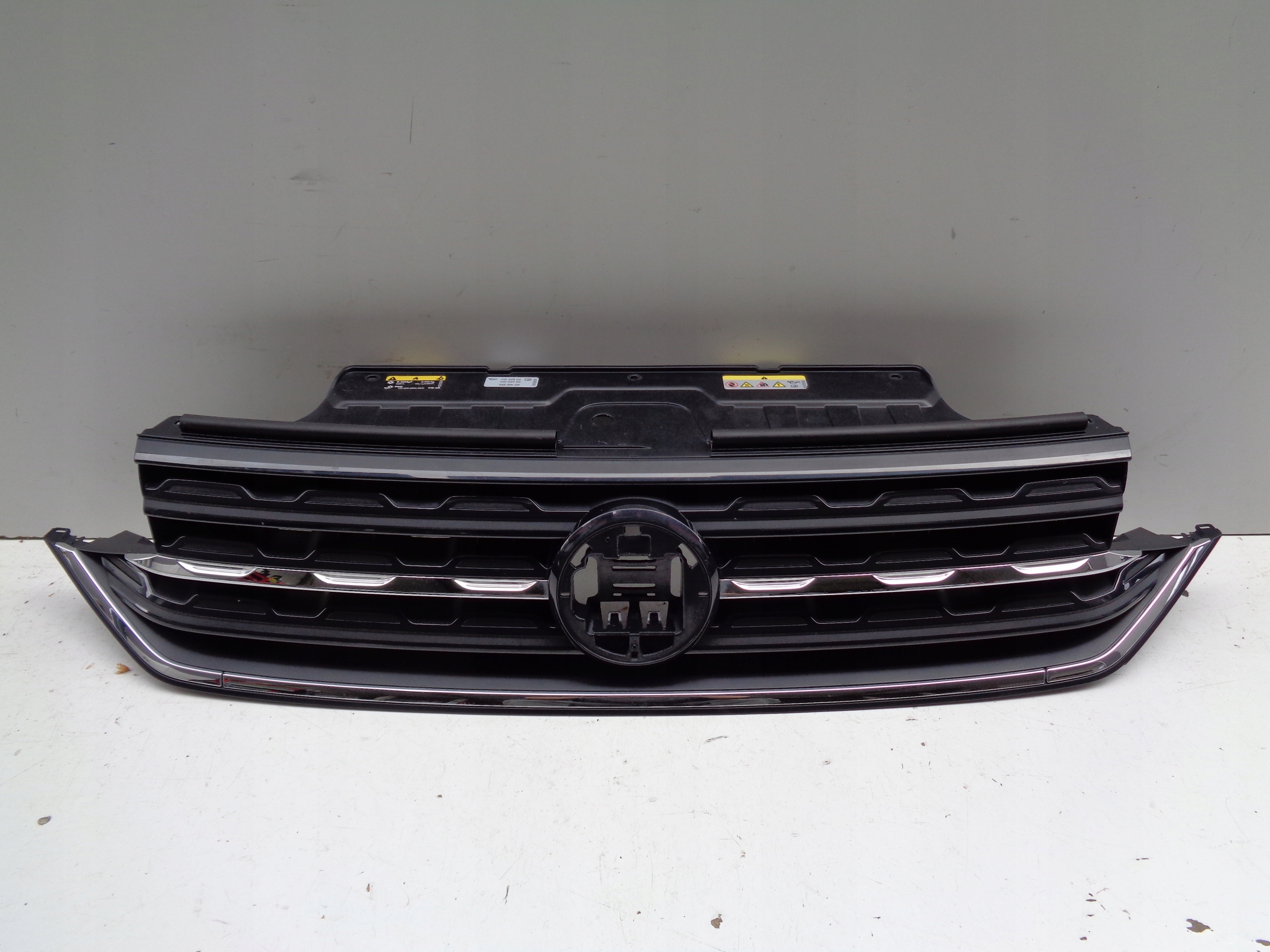 GRIGLIA VW T-CROSS 2GM 18