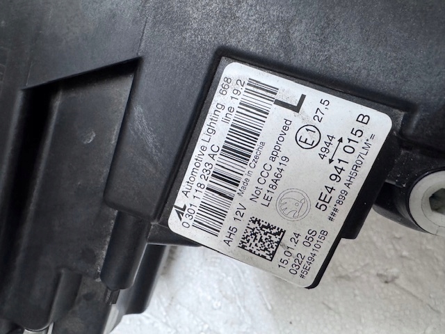 light left Skoda Octavia 4 Full Led Crystal Lighting complete 2024