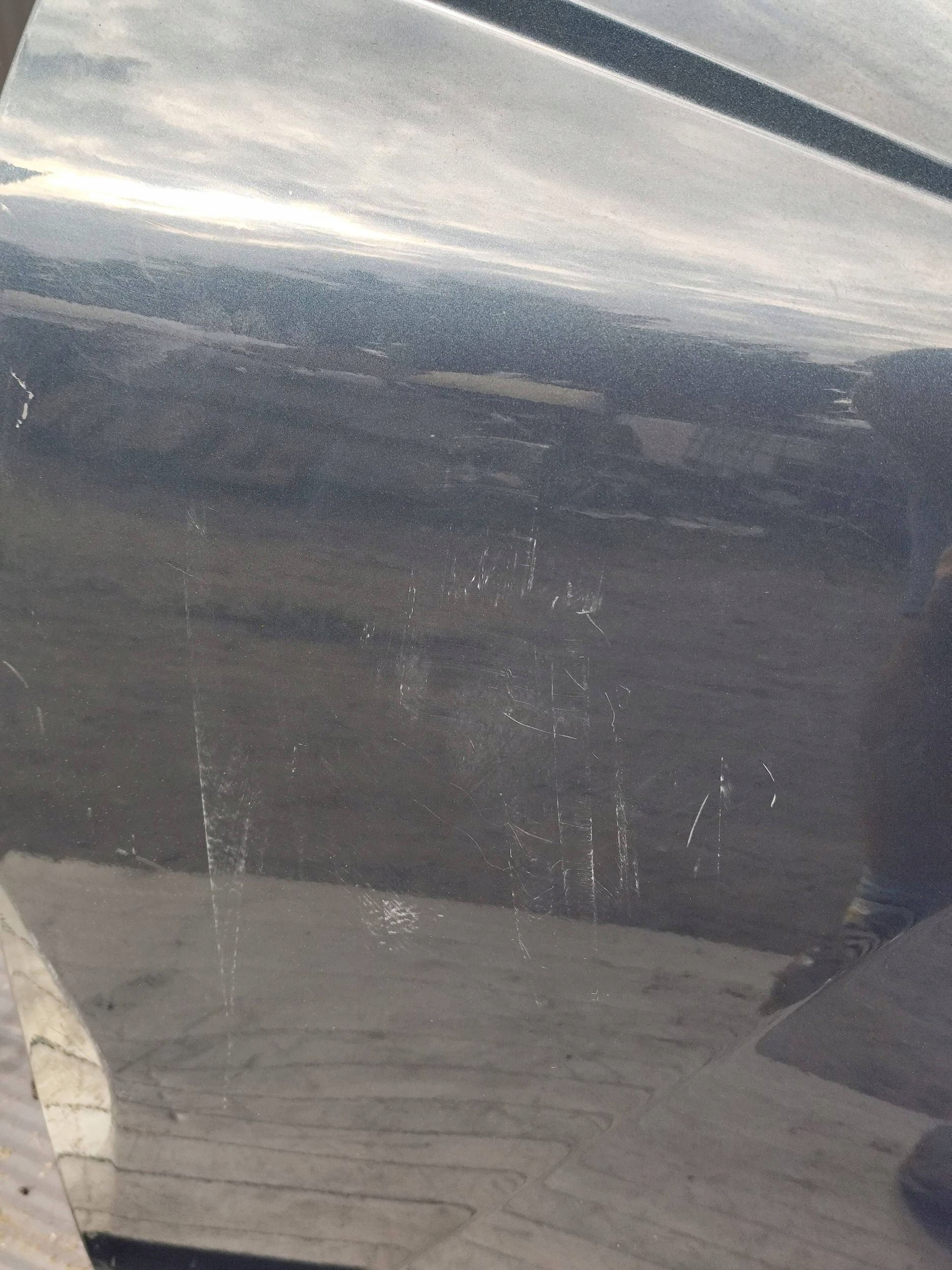 HYUNDAI TUCSON IV door front left complete