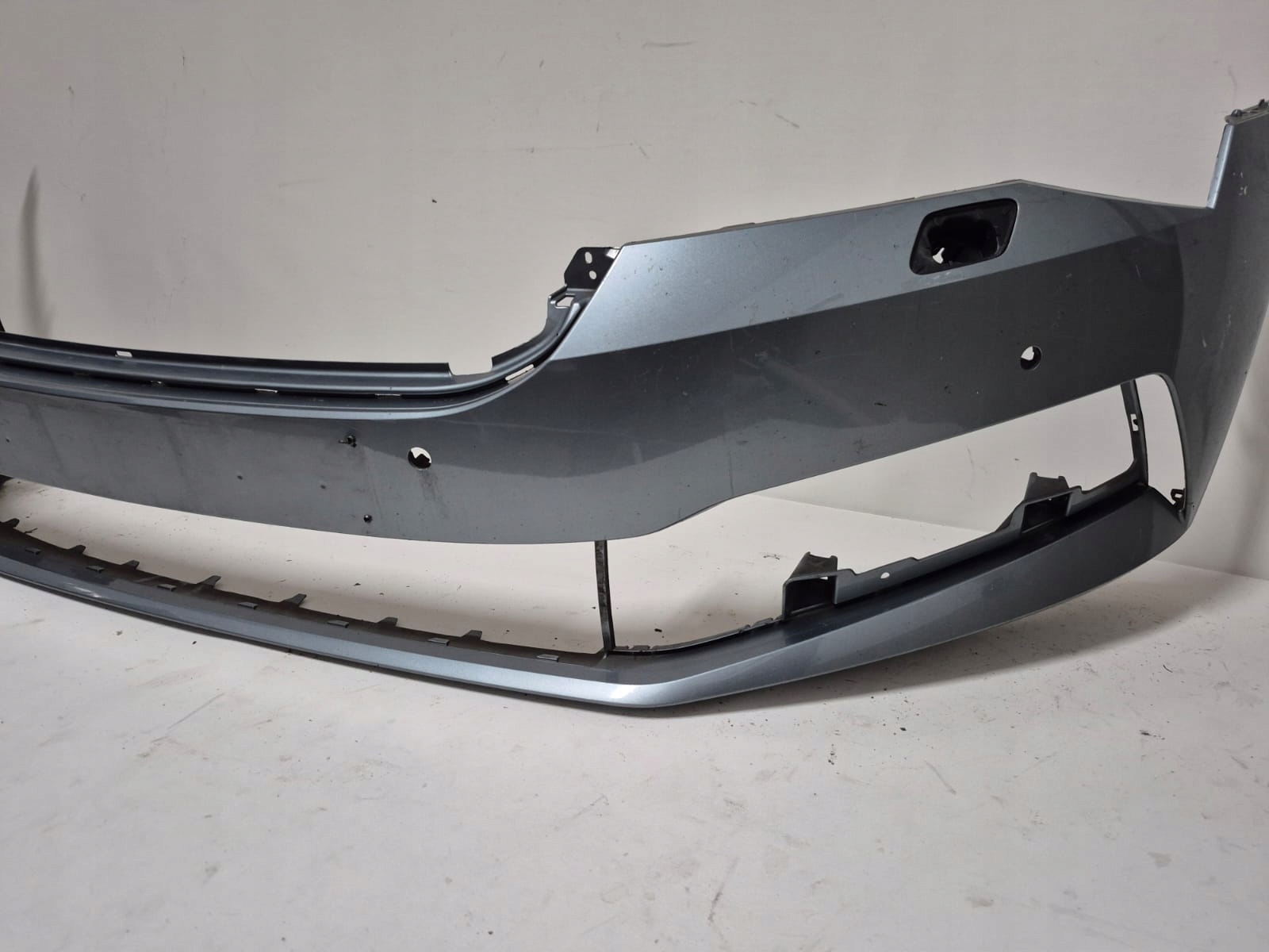 SKODA SUPERB III 3 LIFT 19-24 bumper front front washer 6XPDC
