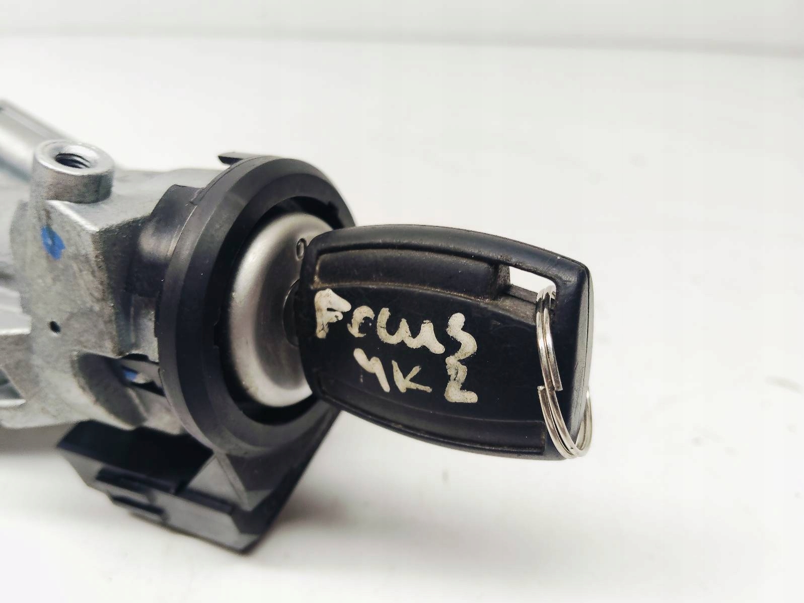 ignition FORD Focus MK2 1.6 TDCI 3M51-3F880-AC
