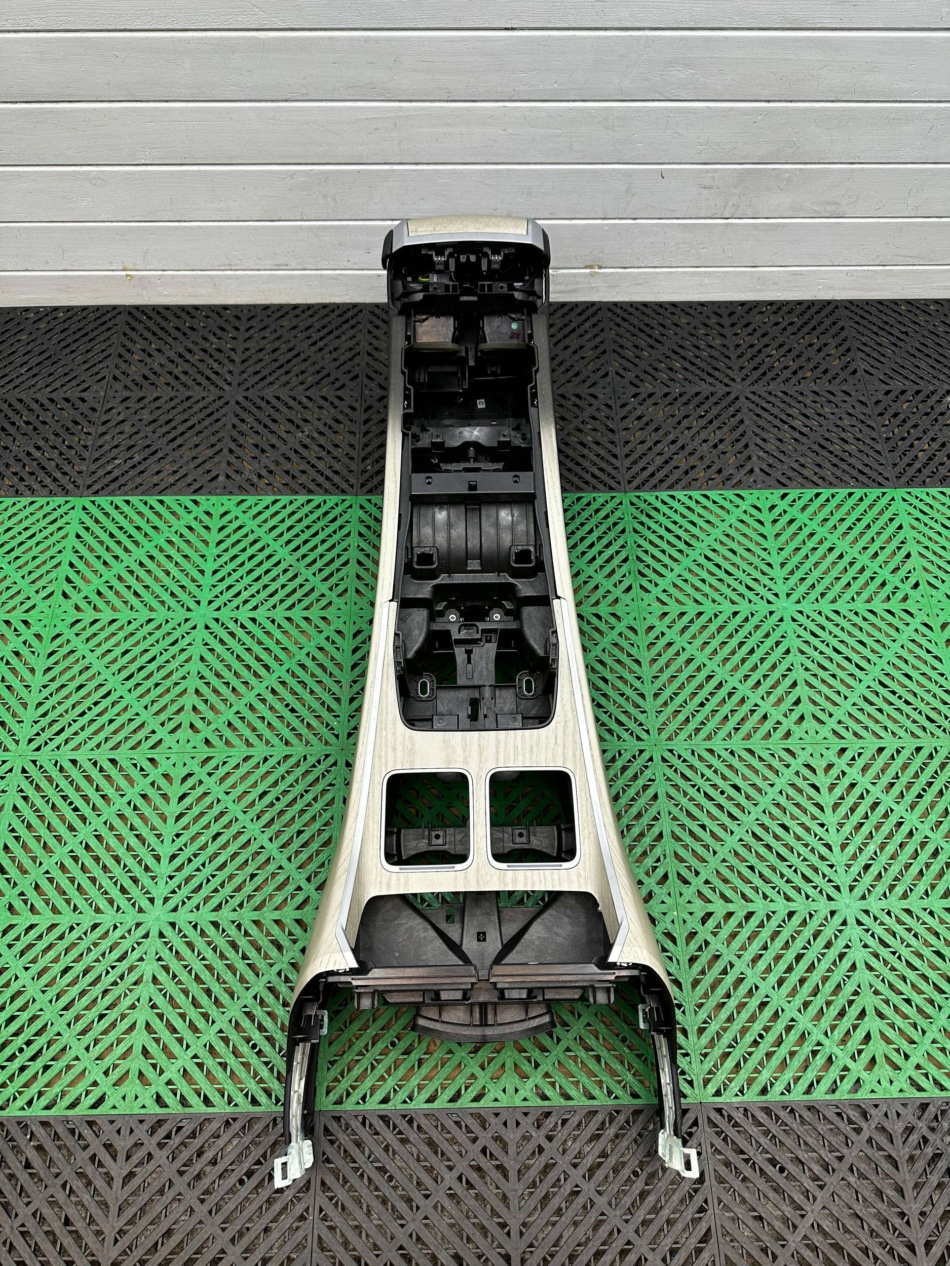 consolle medio BMW 7 G70
