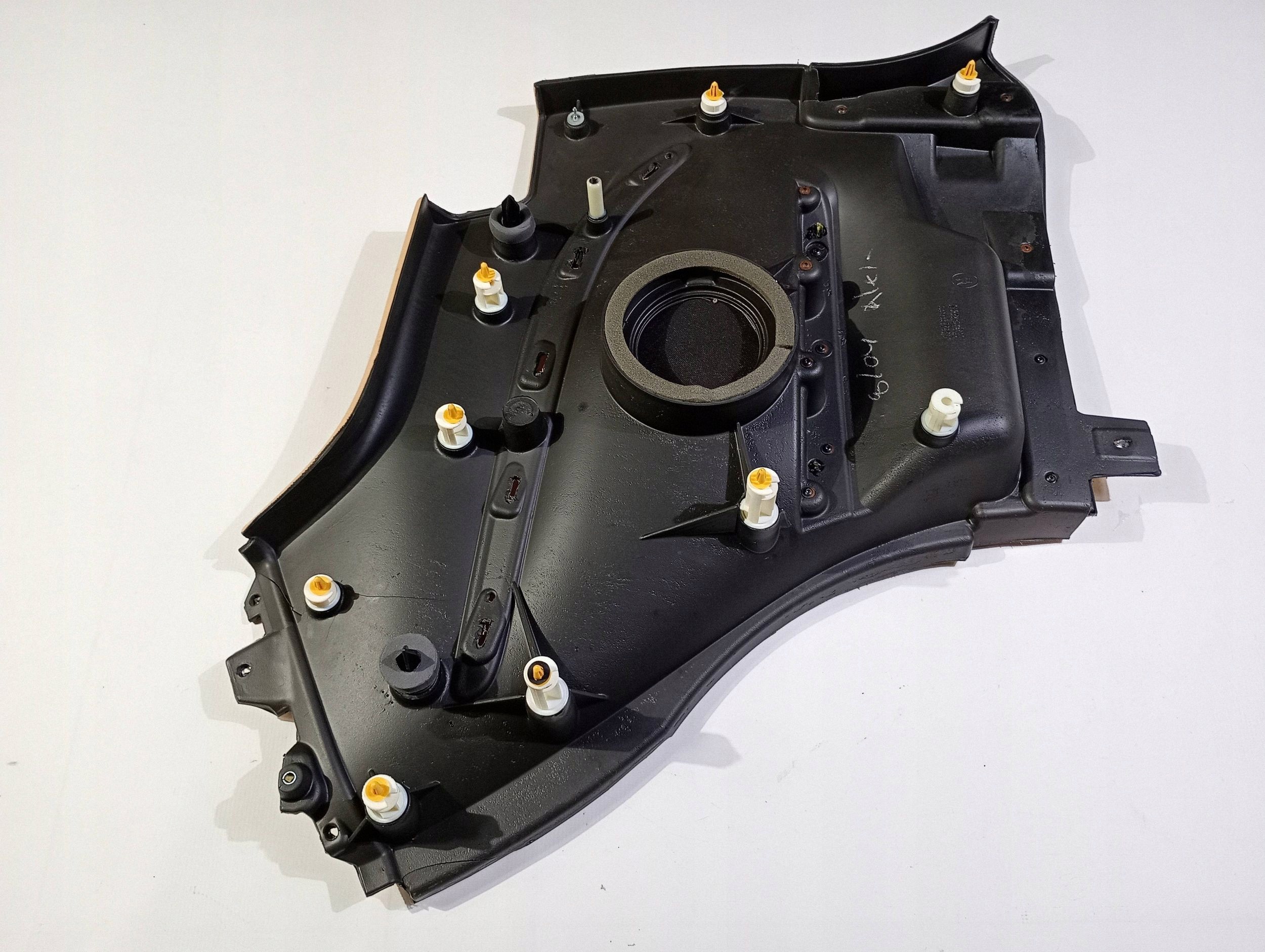 side upholstery rear part rear right Maserati GranTurismo 2008r