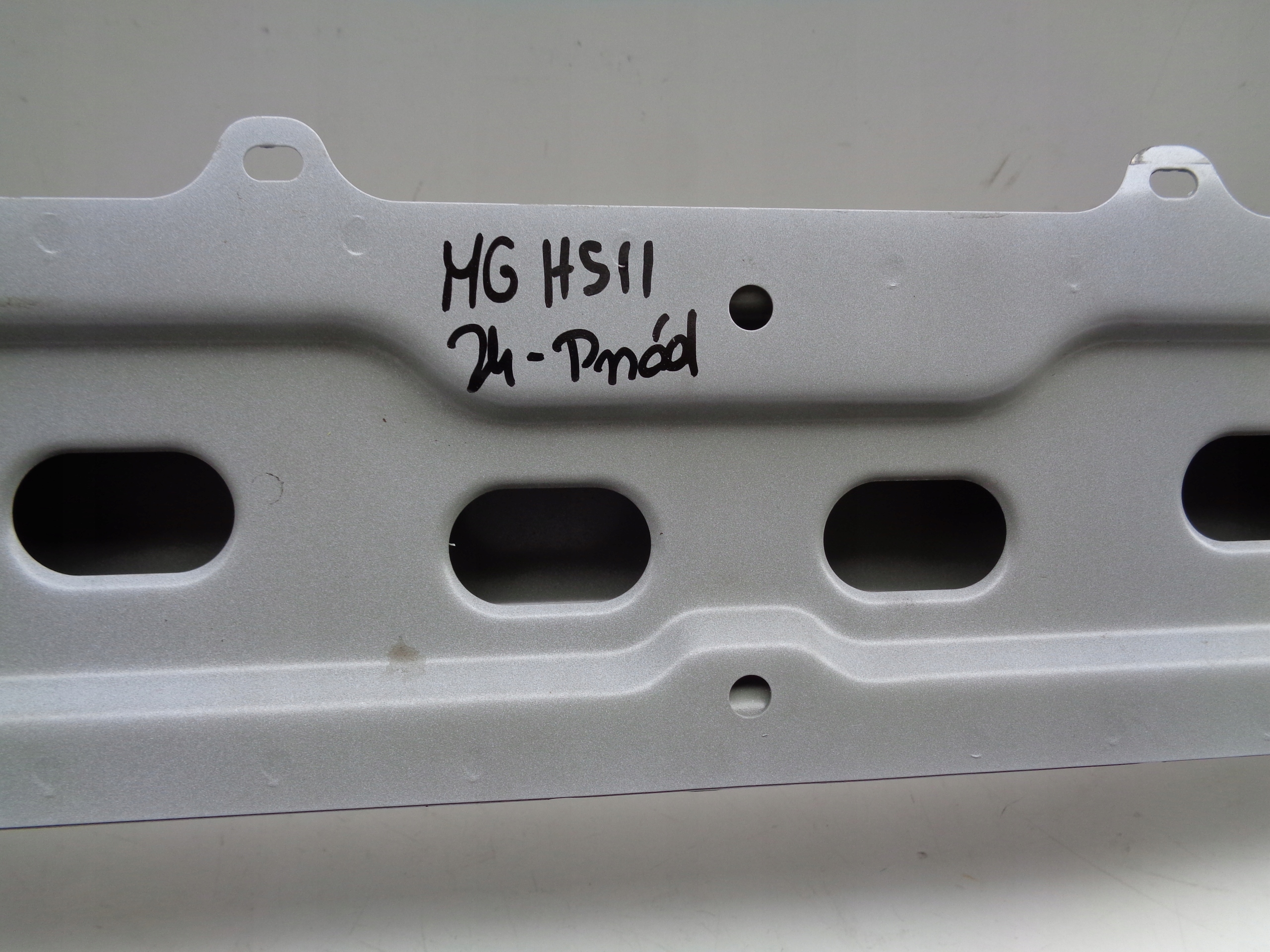 pillar bumper support front MG HS II 24